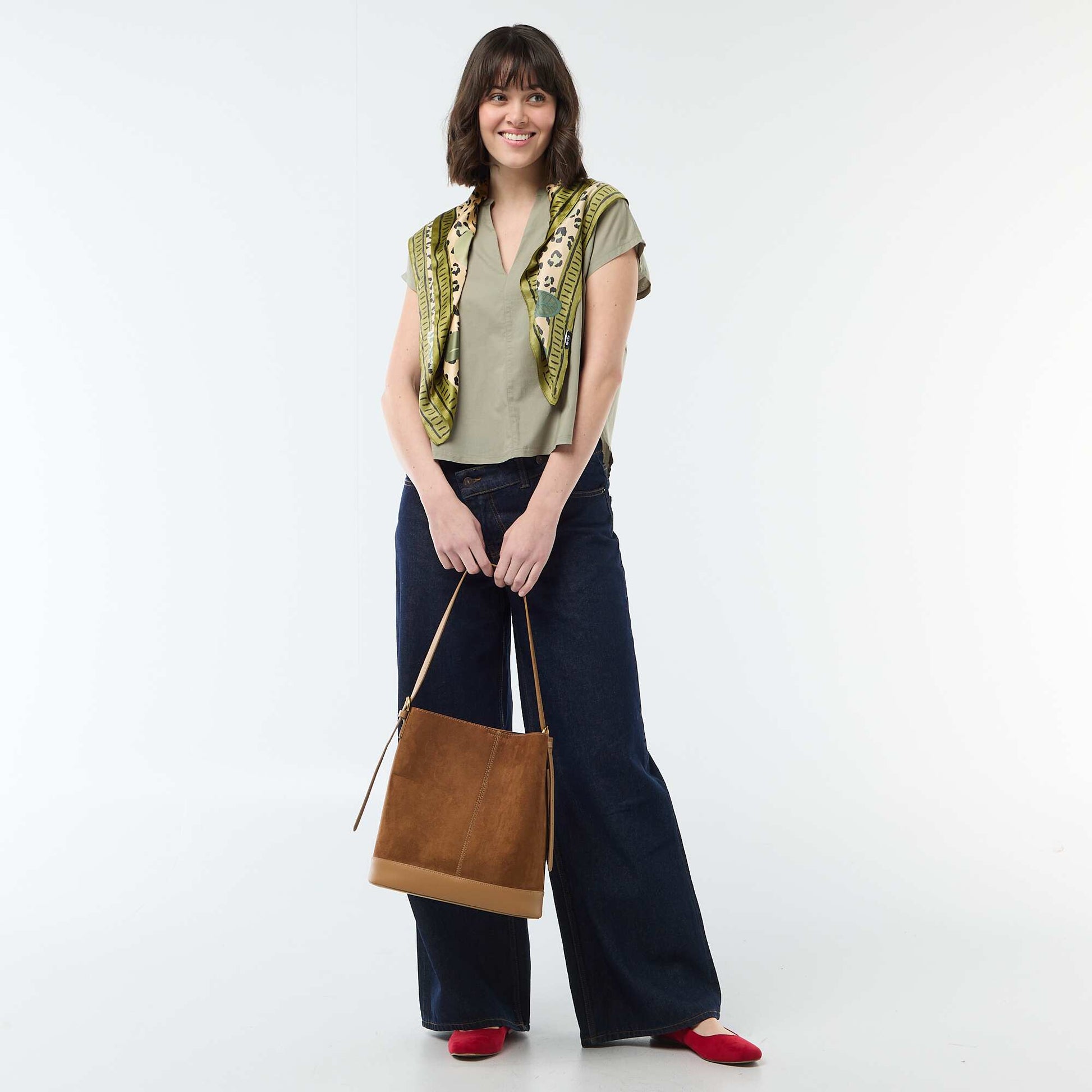 Blouse à manches courtes et col V VERT