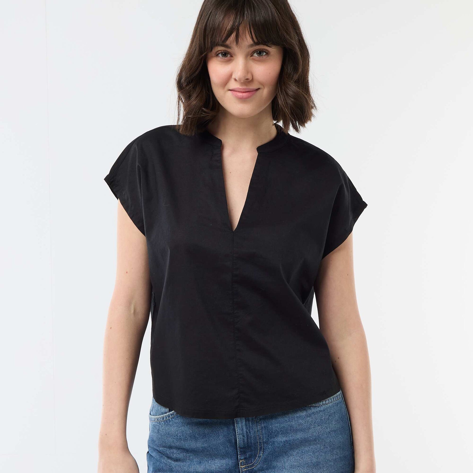 Blouse à manches courtes et col V NOIR
