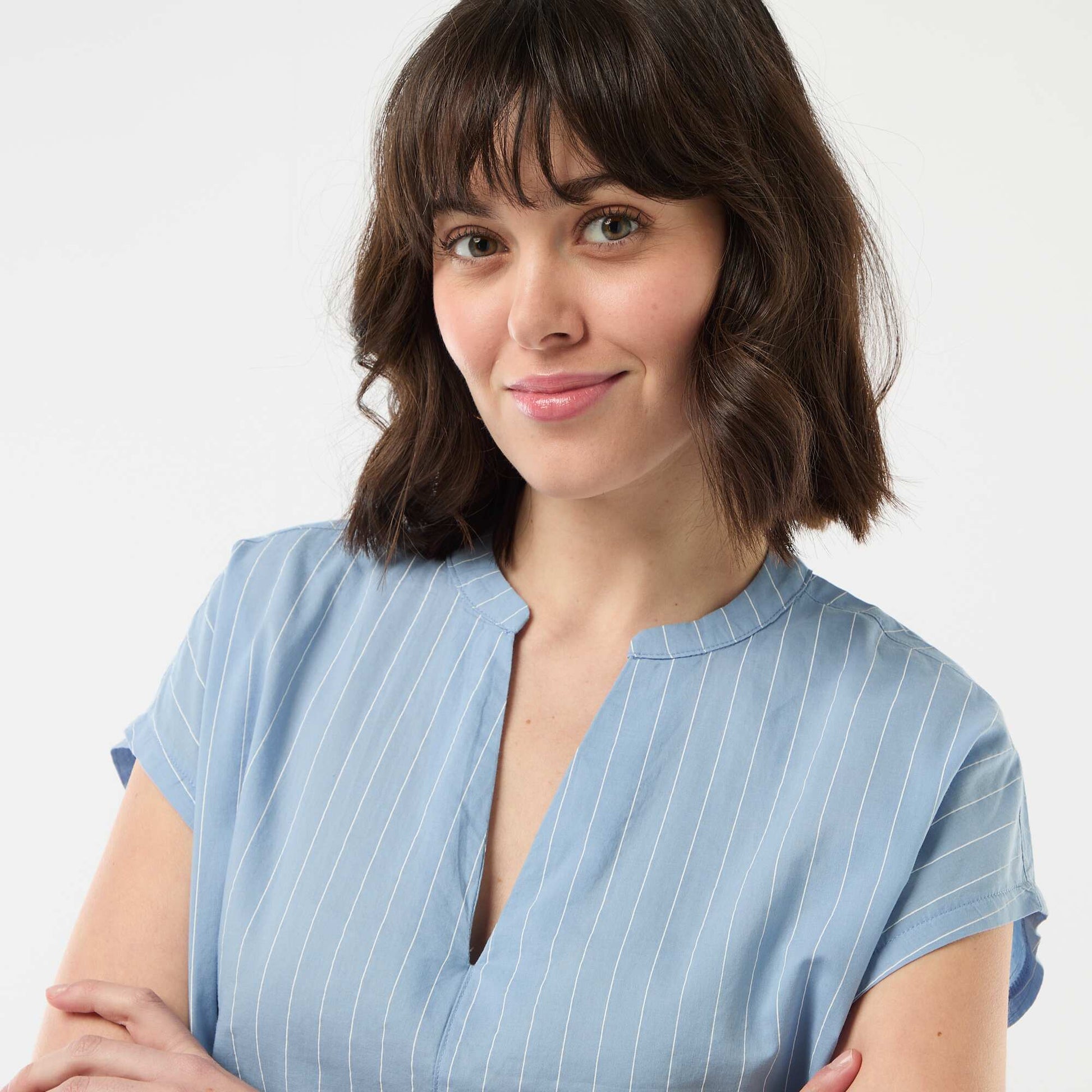 Blouse à manches courtes et col V BLEU