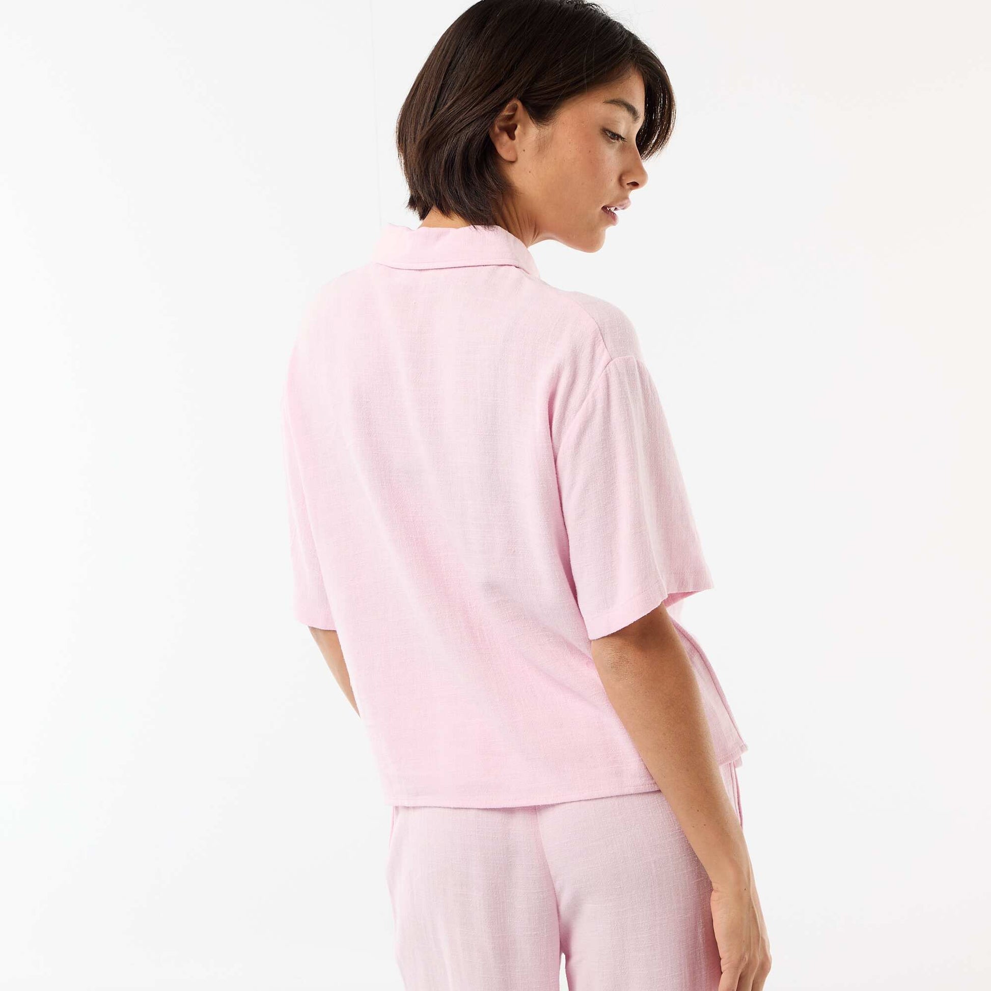 Chemise unie à manches courtes ROSE