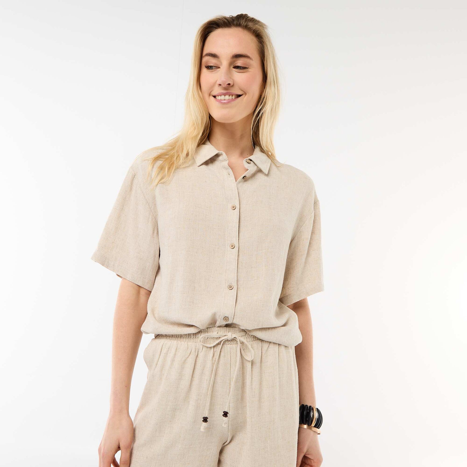 Chemise unie à manches courtes BEIGE