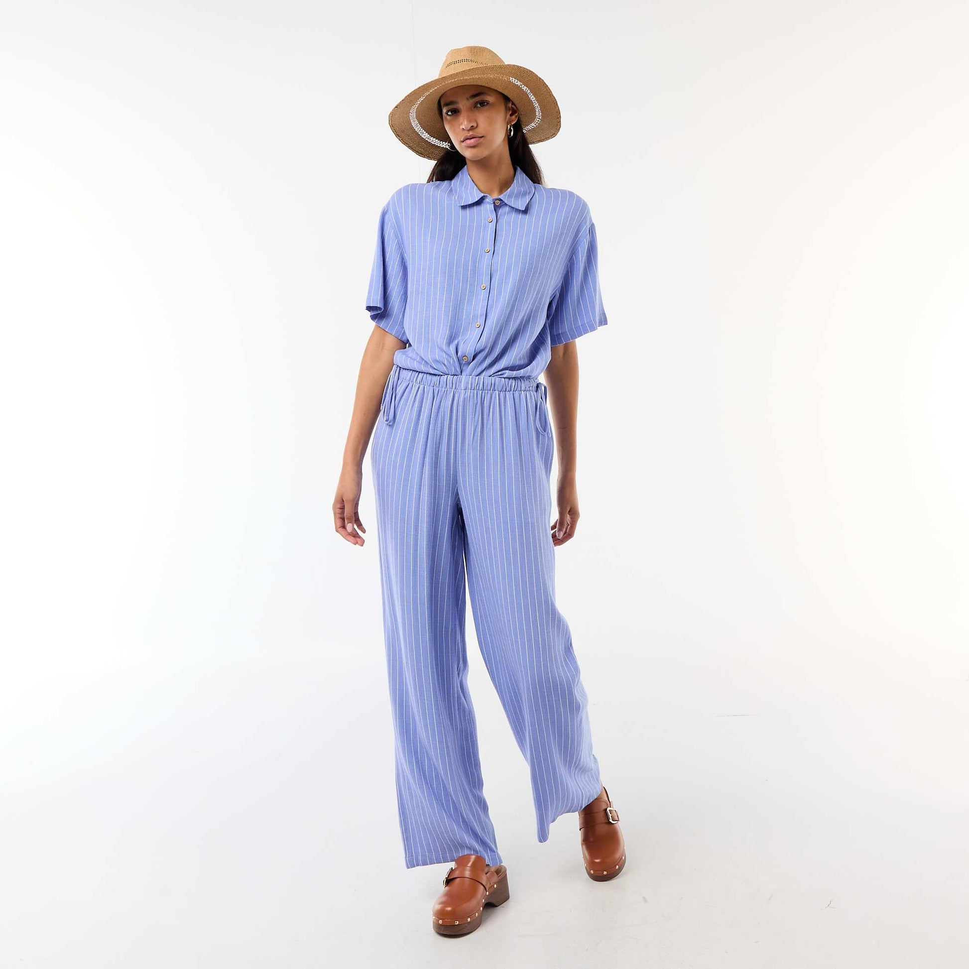 Chemise unie à manches courtes BLEU