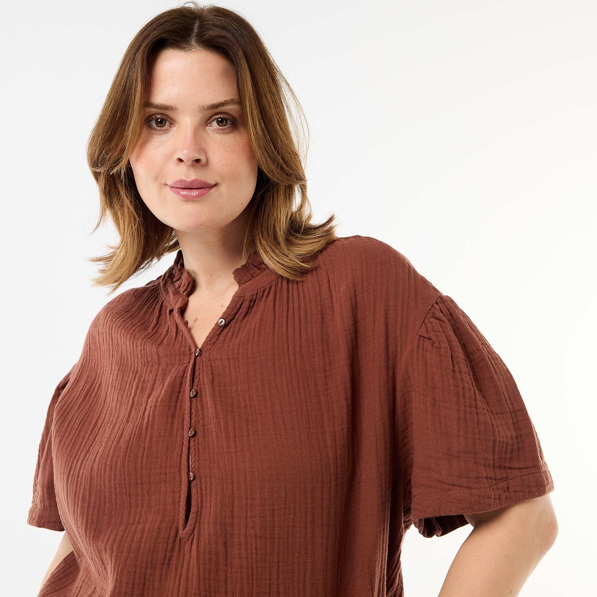 Blouse en gaze de coton avec col froncé MARRON