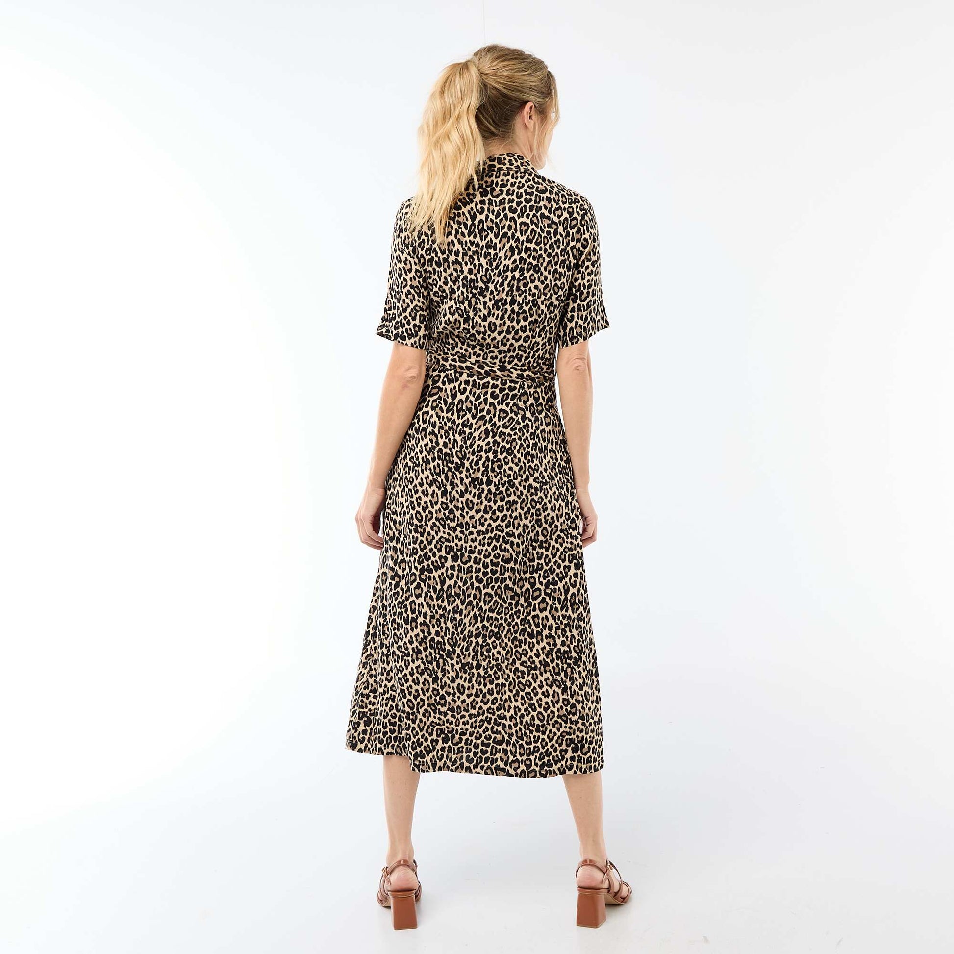 Robe longue forme chemise avec ceinture à nouer all-over BEIGE