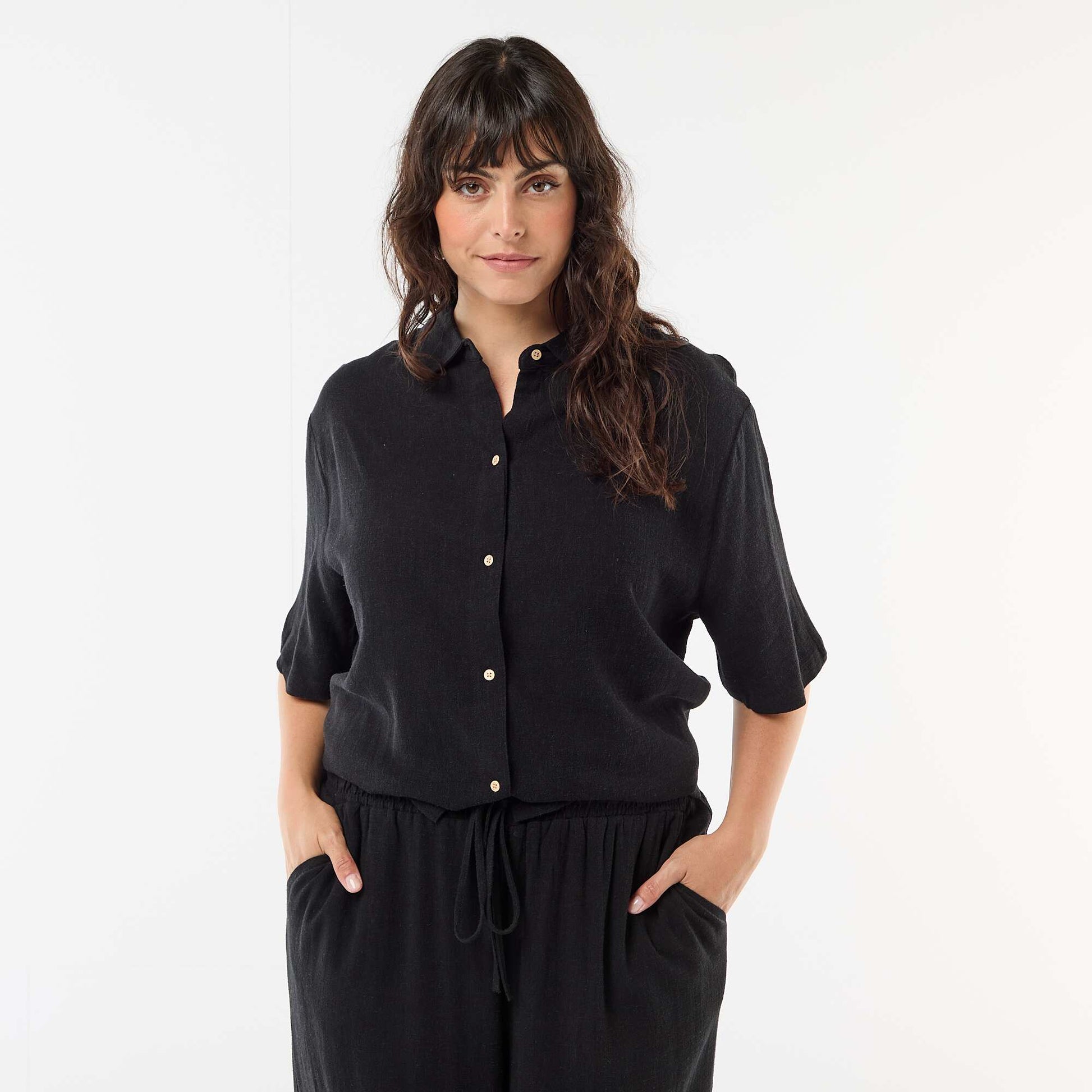 Chemise à manches courtes boutonnée NOIR
