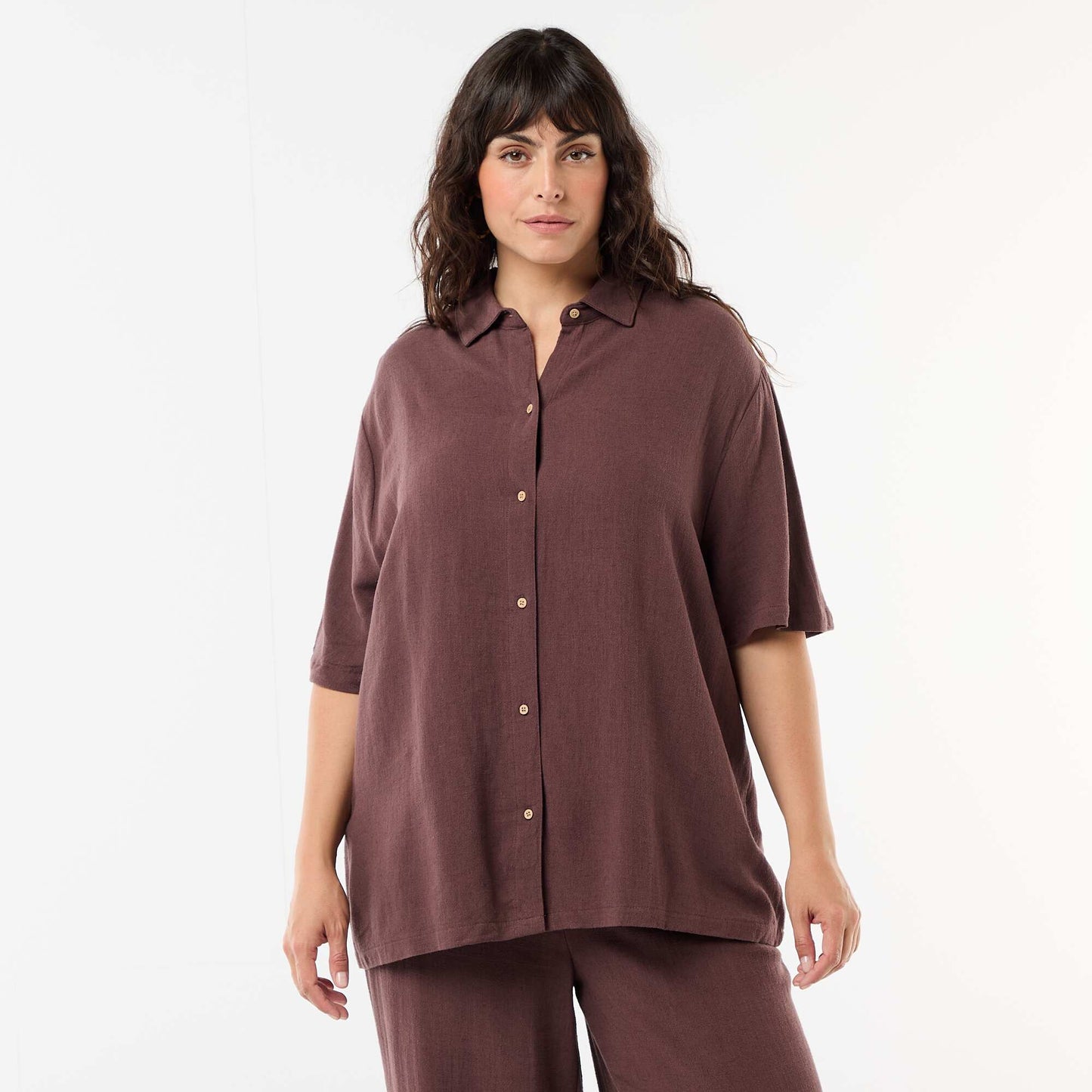 Chemise à manches courtes boutonnée MARRON