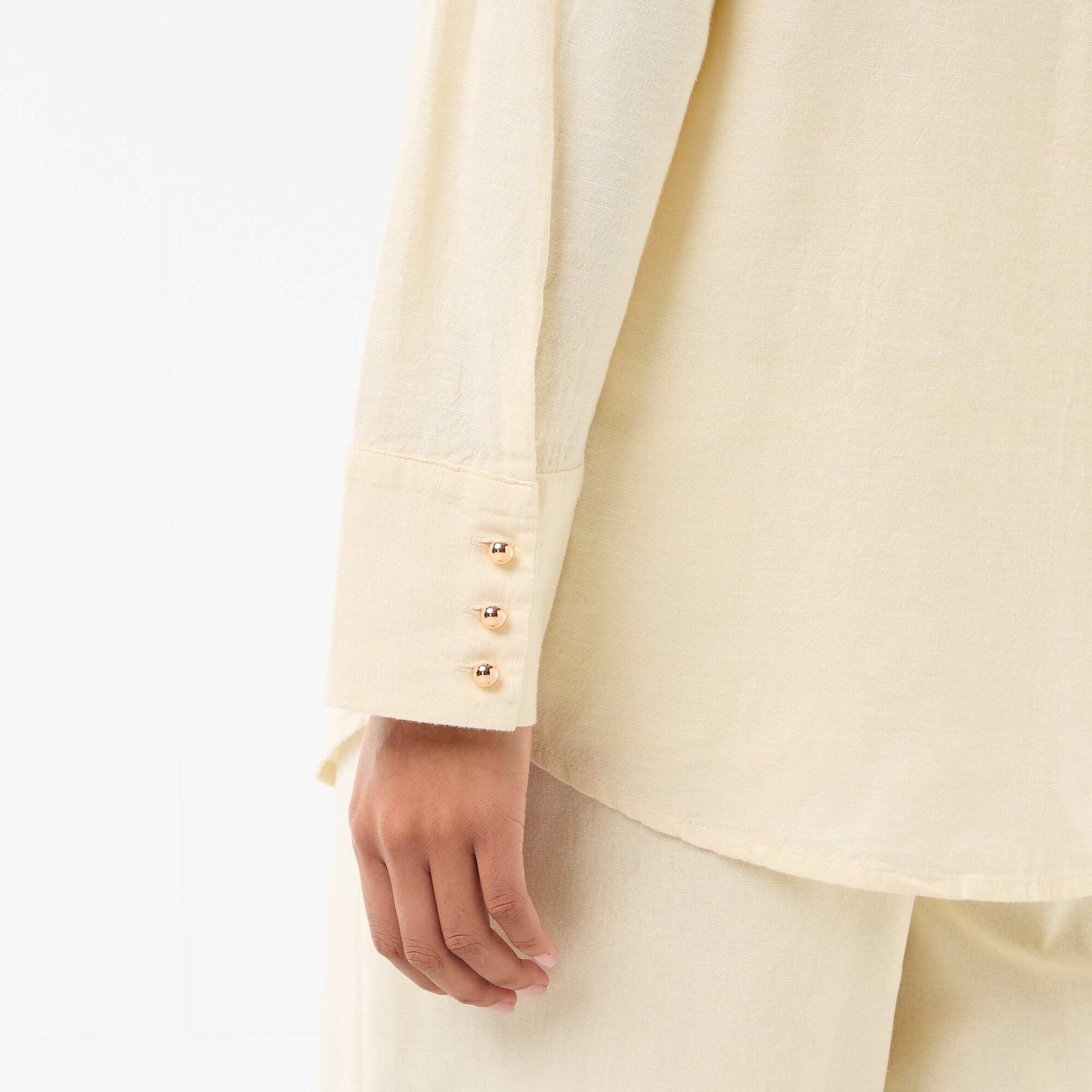 Chemisier avec boutonnage doré BEIGE