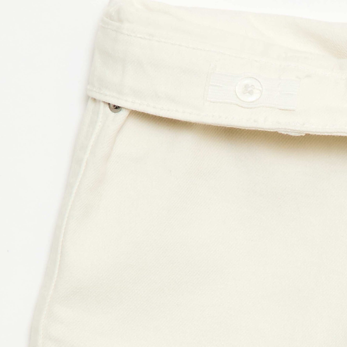 Bermuda denim slim fit stretch en coton ECRU