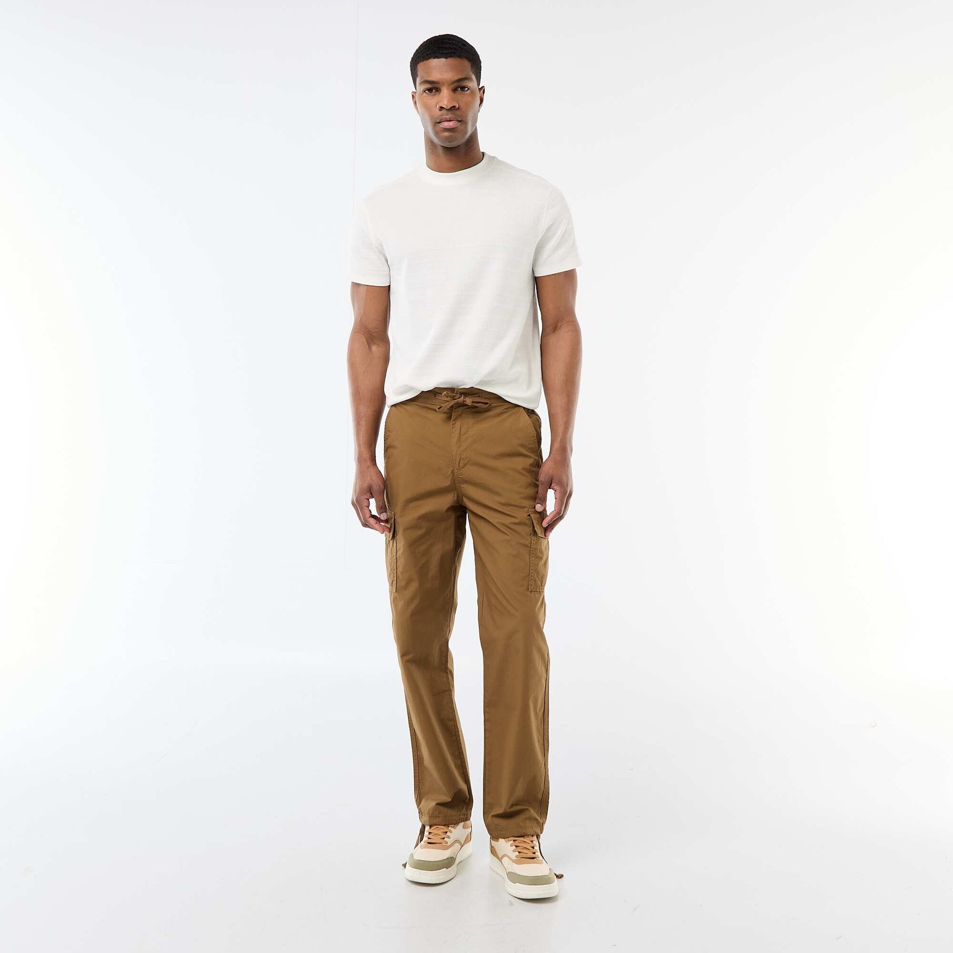 Pantalon multipoche regular fit MARRON