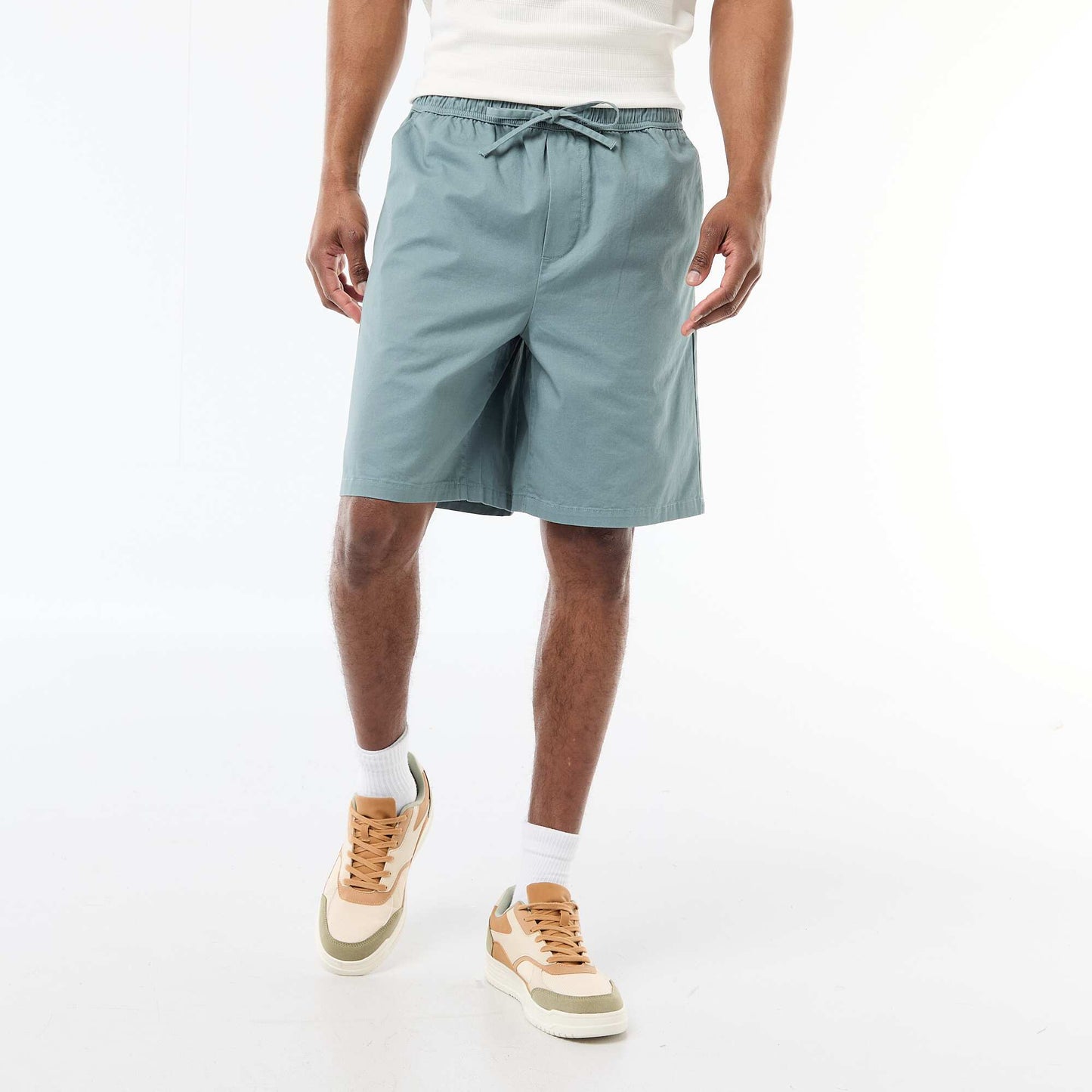 Short chino uni BLEU