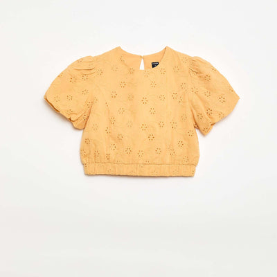 Blouse avec broderies fleurs à manches courtes BEIGE