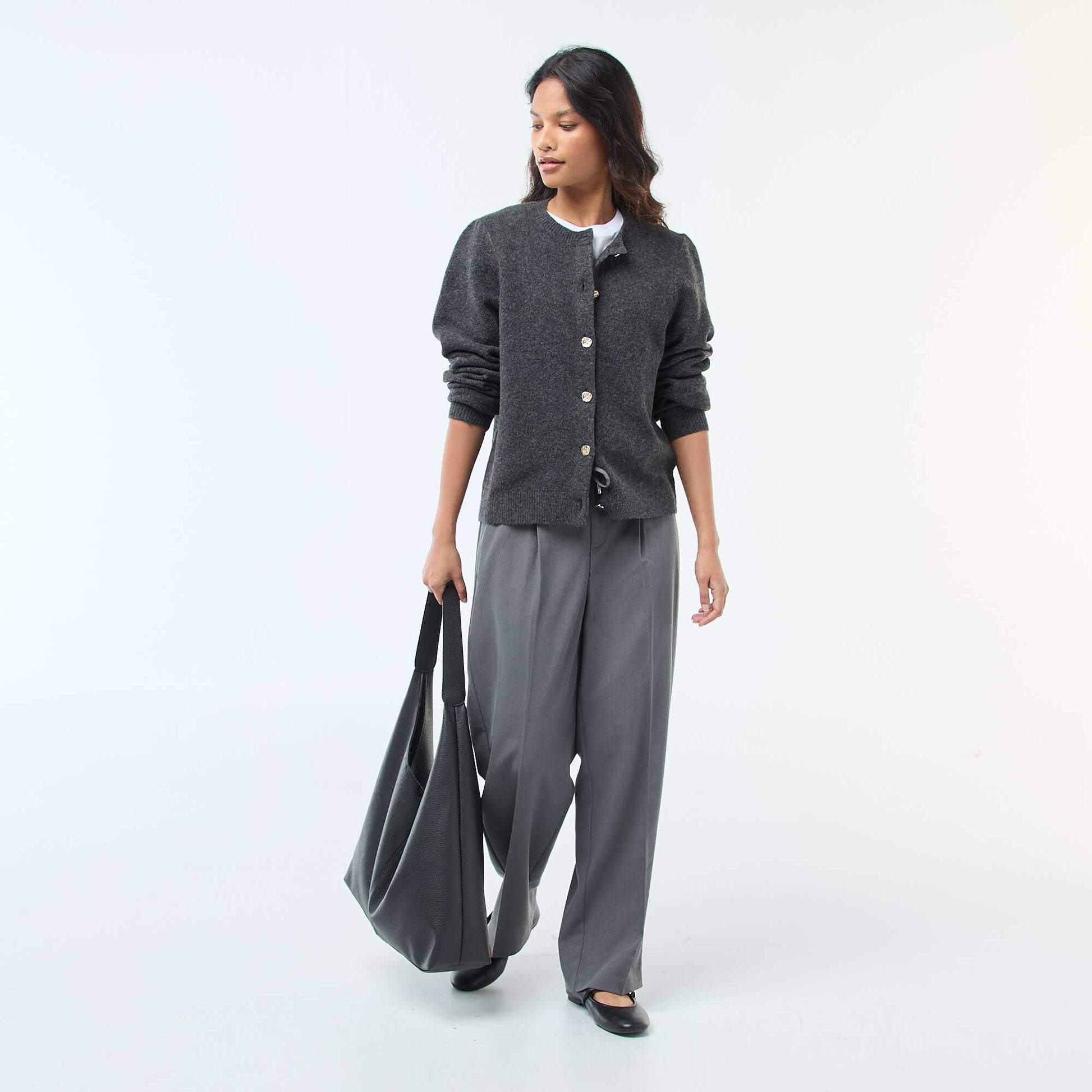 Gilet en maille avec boutons dorés GRIS