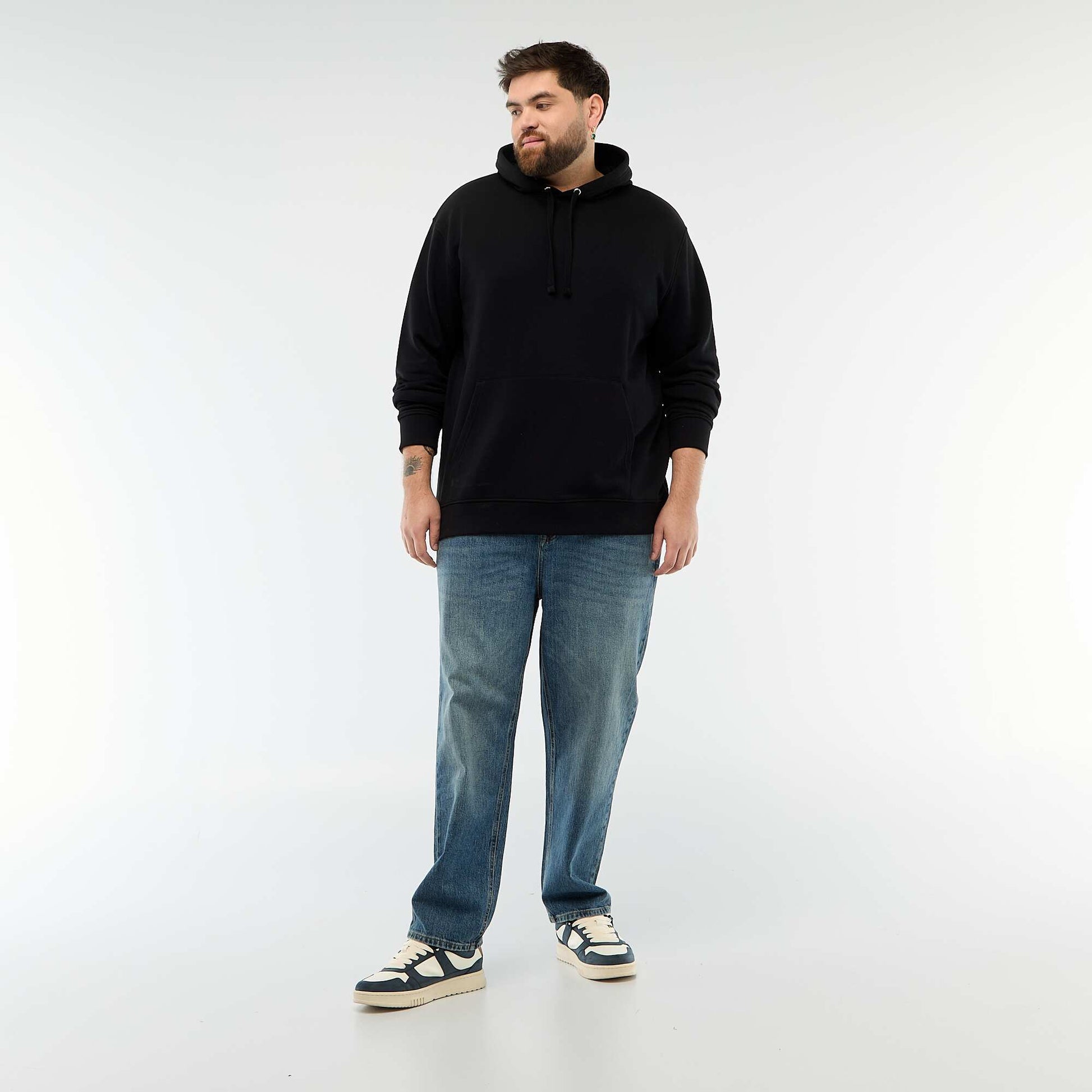 Sweat uni à capuche en french terry NOIR