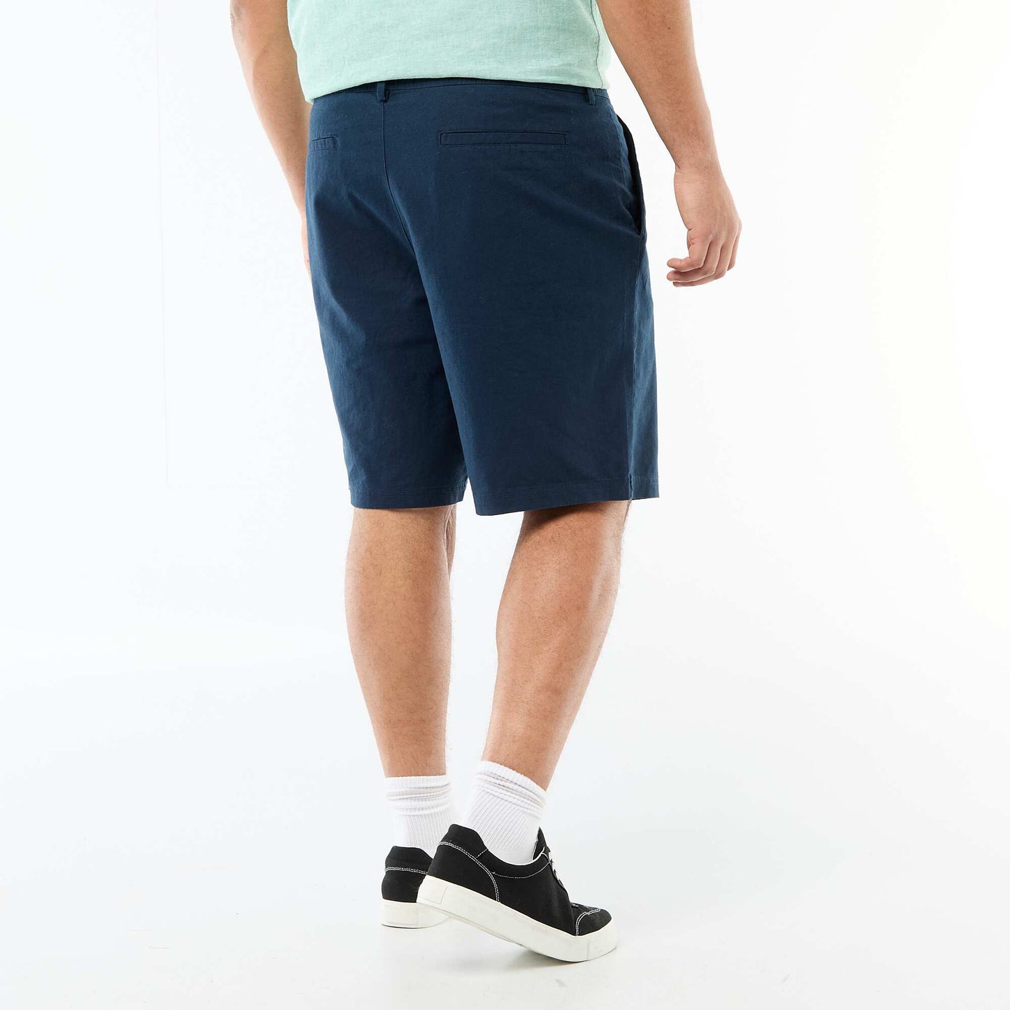 Bermuda chino avec ouverture boutonnée + zippée + liens de serrage BLEU