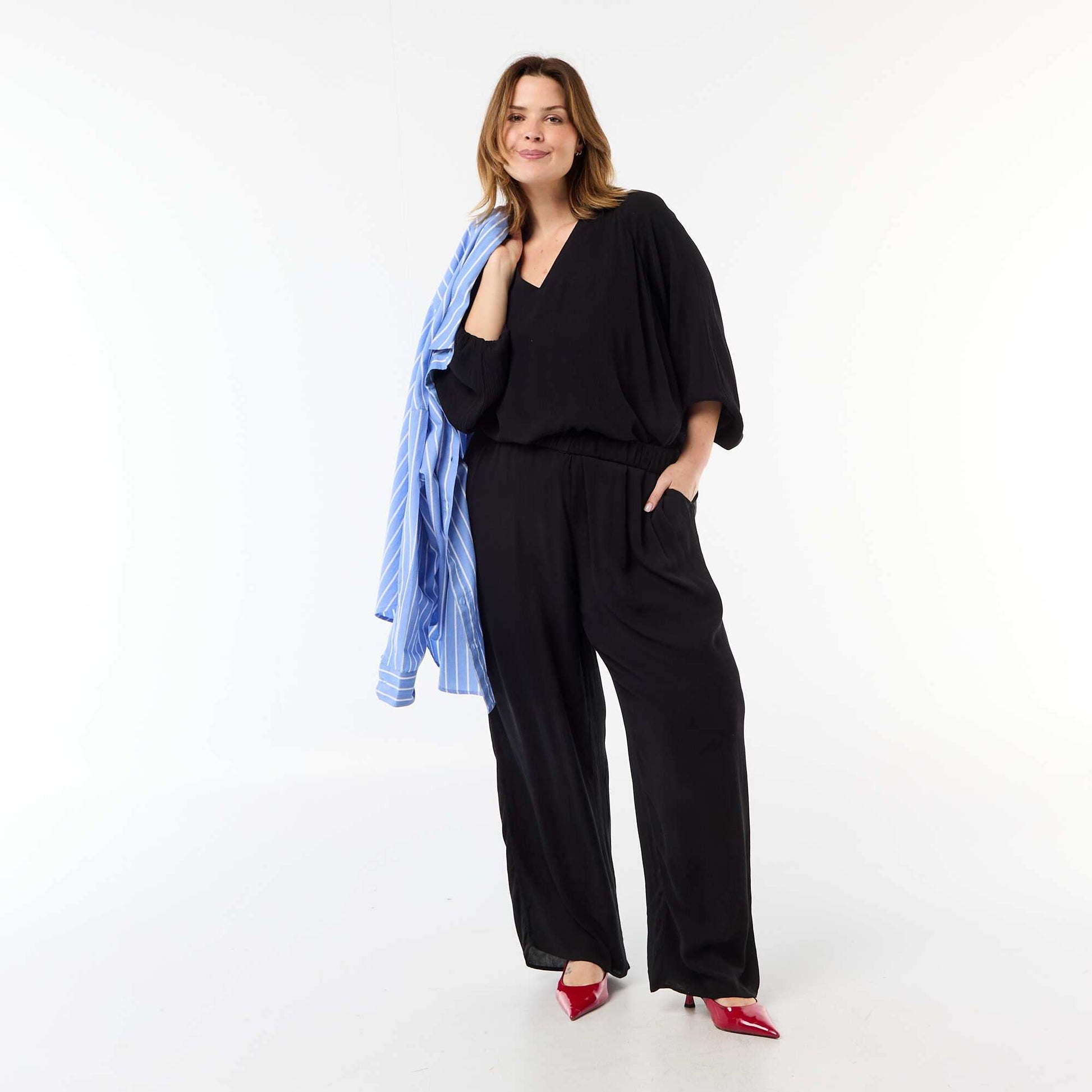 Blouse à manches longues col pointes libres NOIR