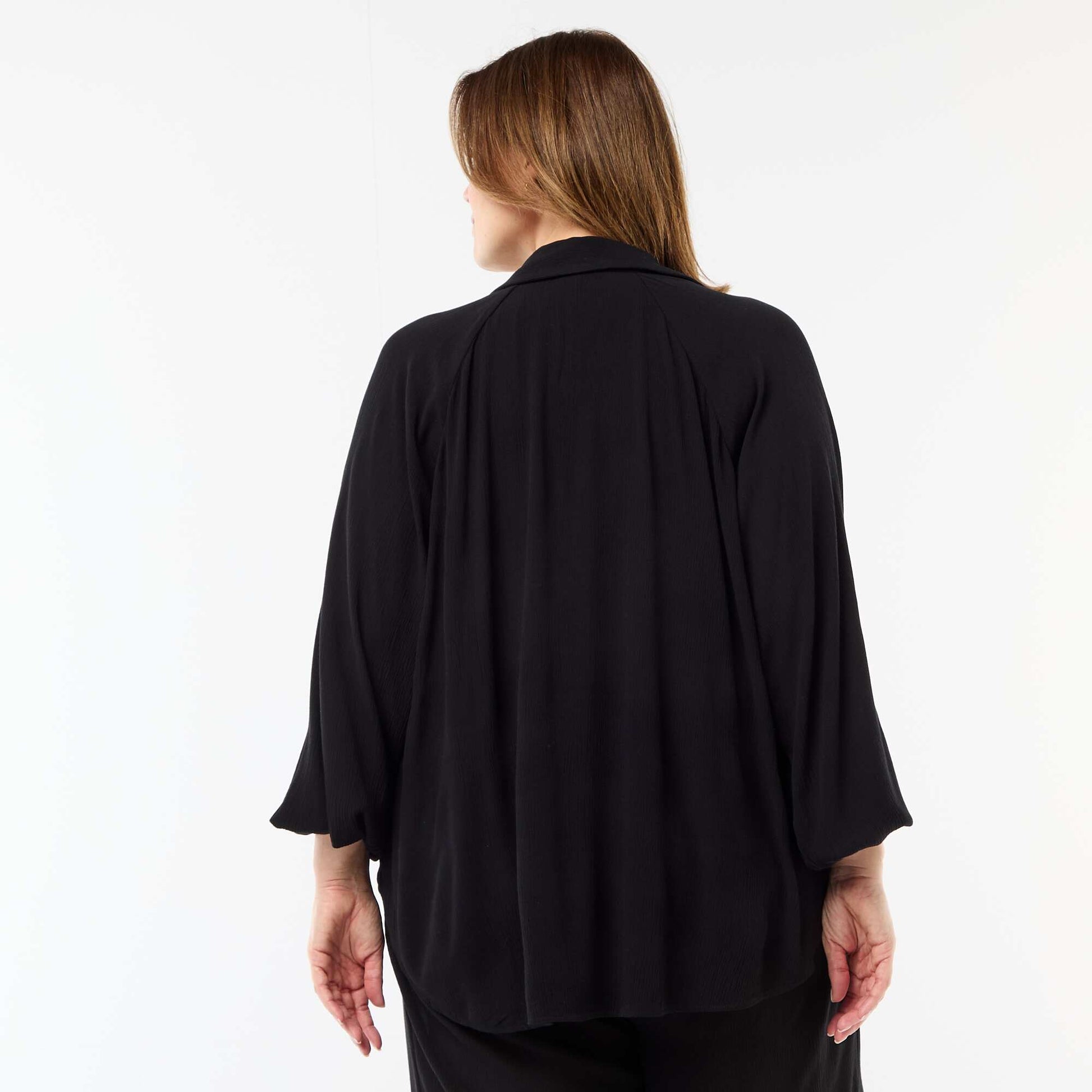 Blouse à manches longues col pointes libres NOIR