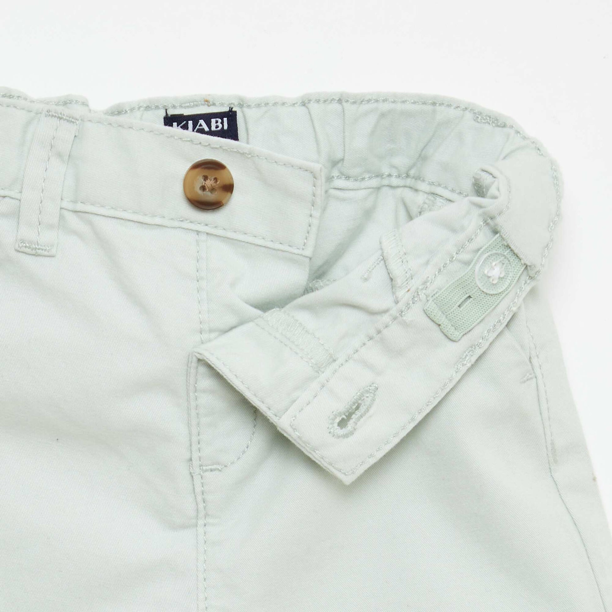 Short chino avec taille ajustable VERT CLAIR