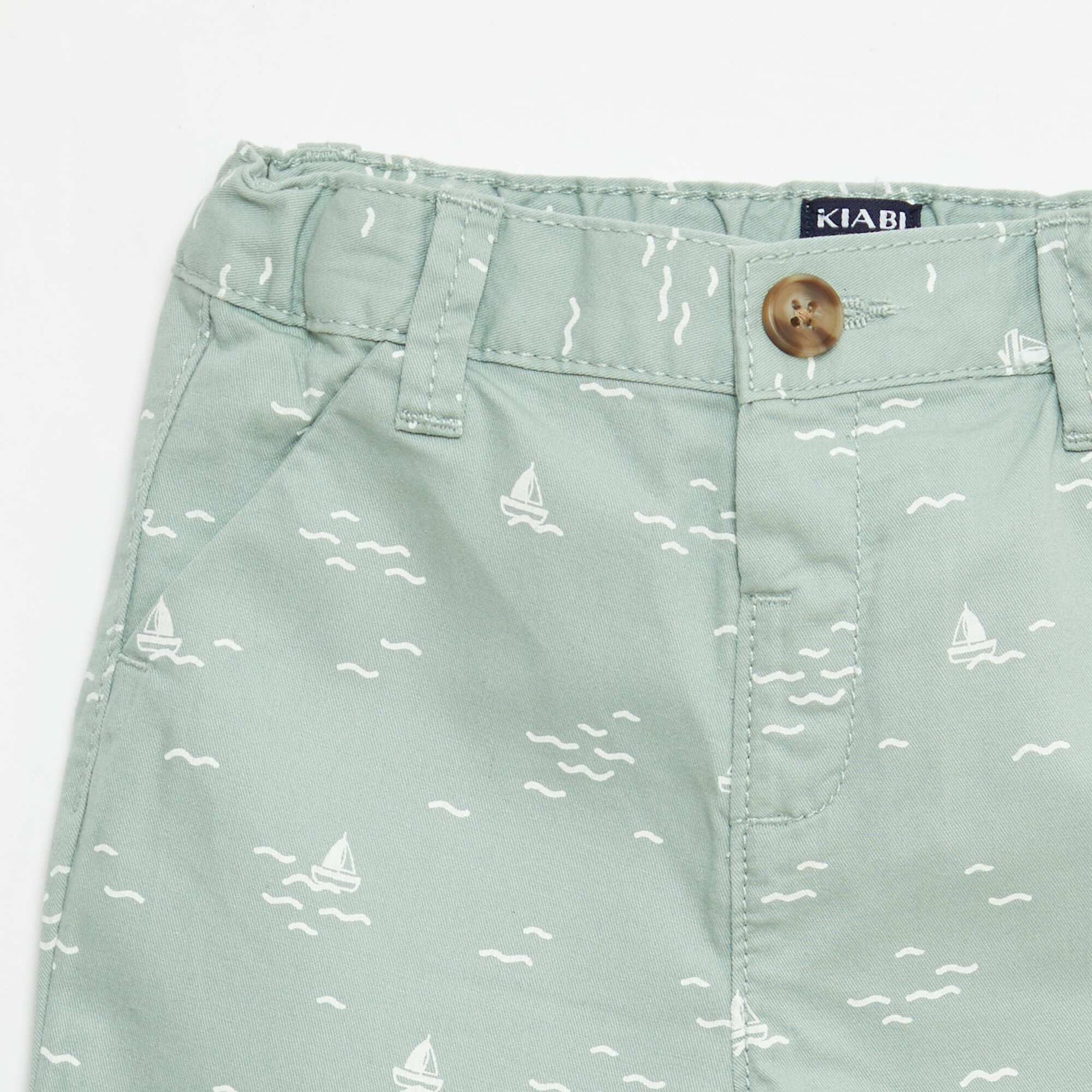Short chino avec taille ajustable VERT