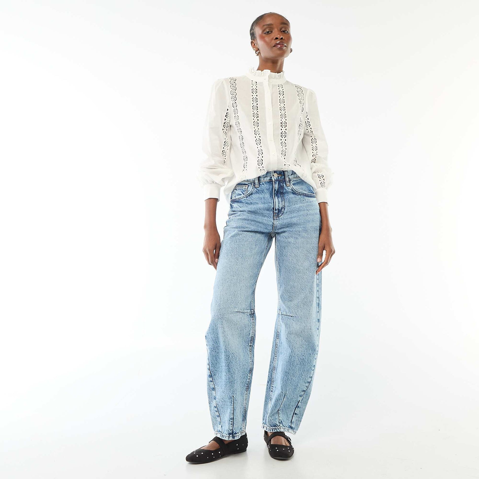 Chemise avec broderies anglaises et volants au col BLANC