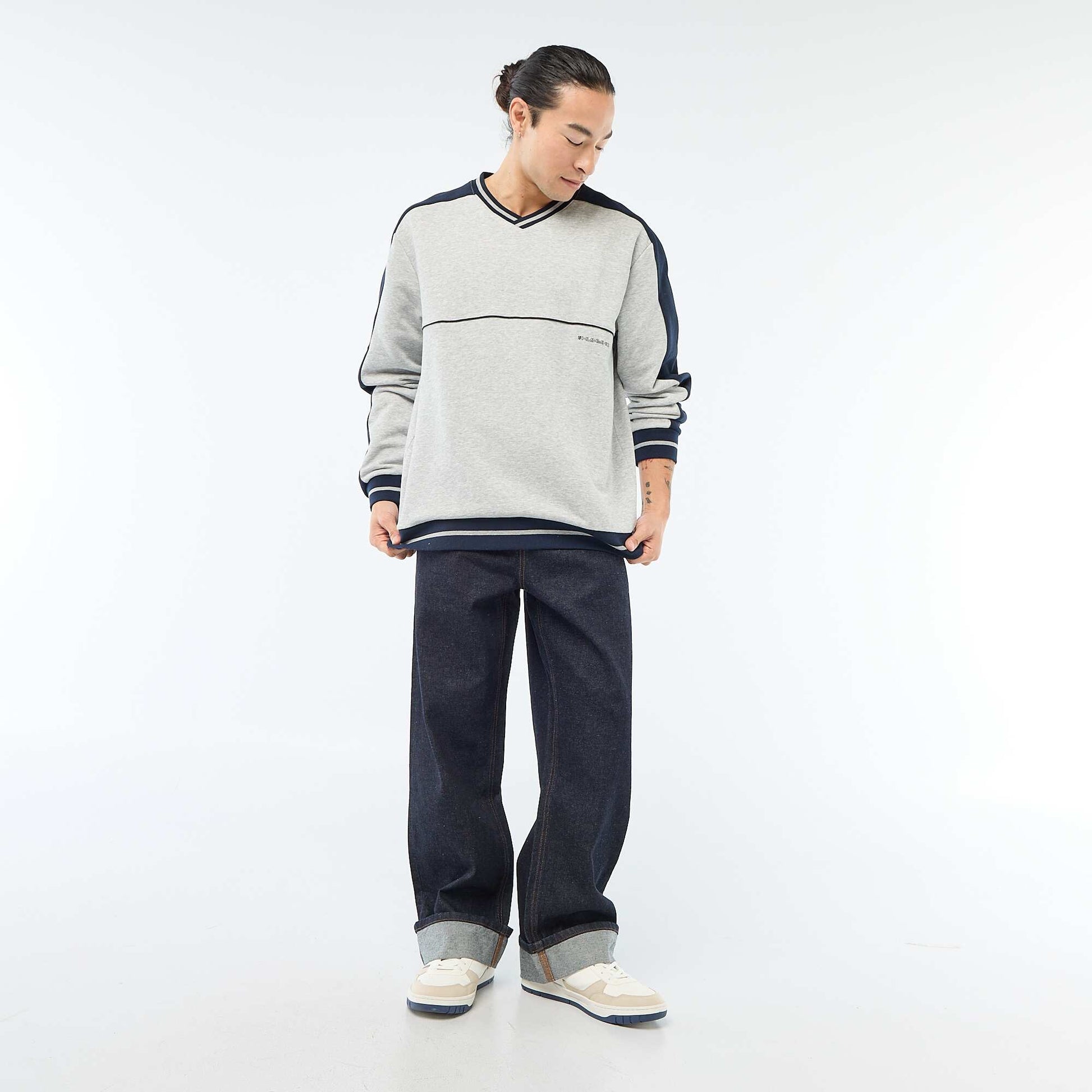 Sweat col V en french terry GRIS