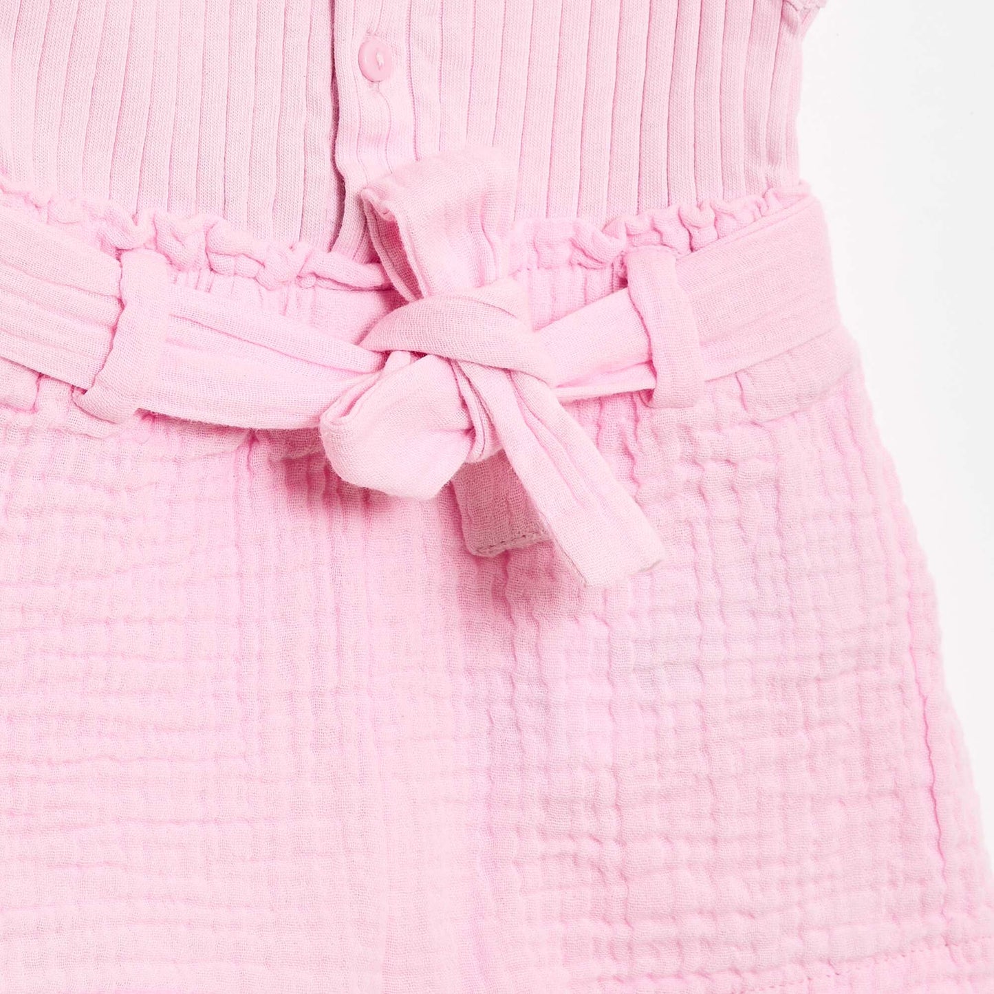 Combinaison short en double gaze de coton + ceinture à nouer ROSE