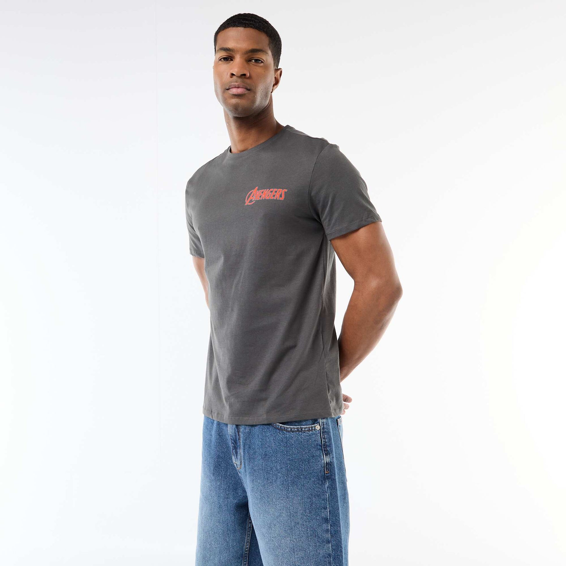 T-shirt regular 'Avengers' NOIR
