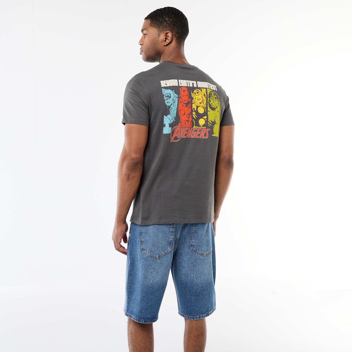 T-shirt regular 'Avengers' NOIR