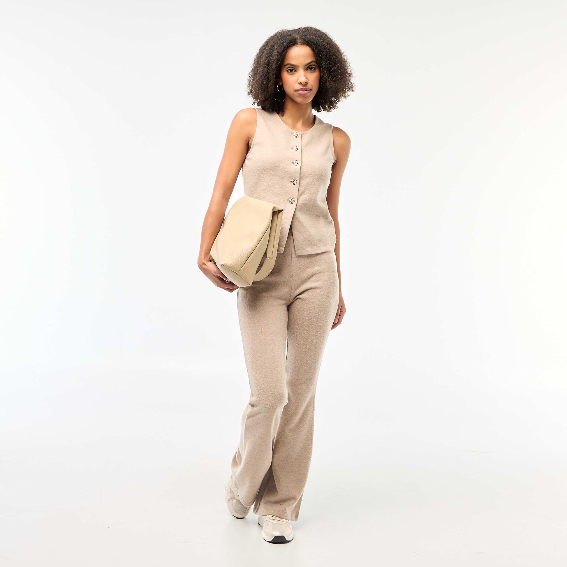 Top sans manches boutonné en maille doudou MARRON