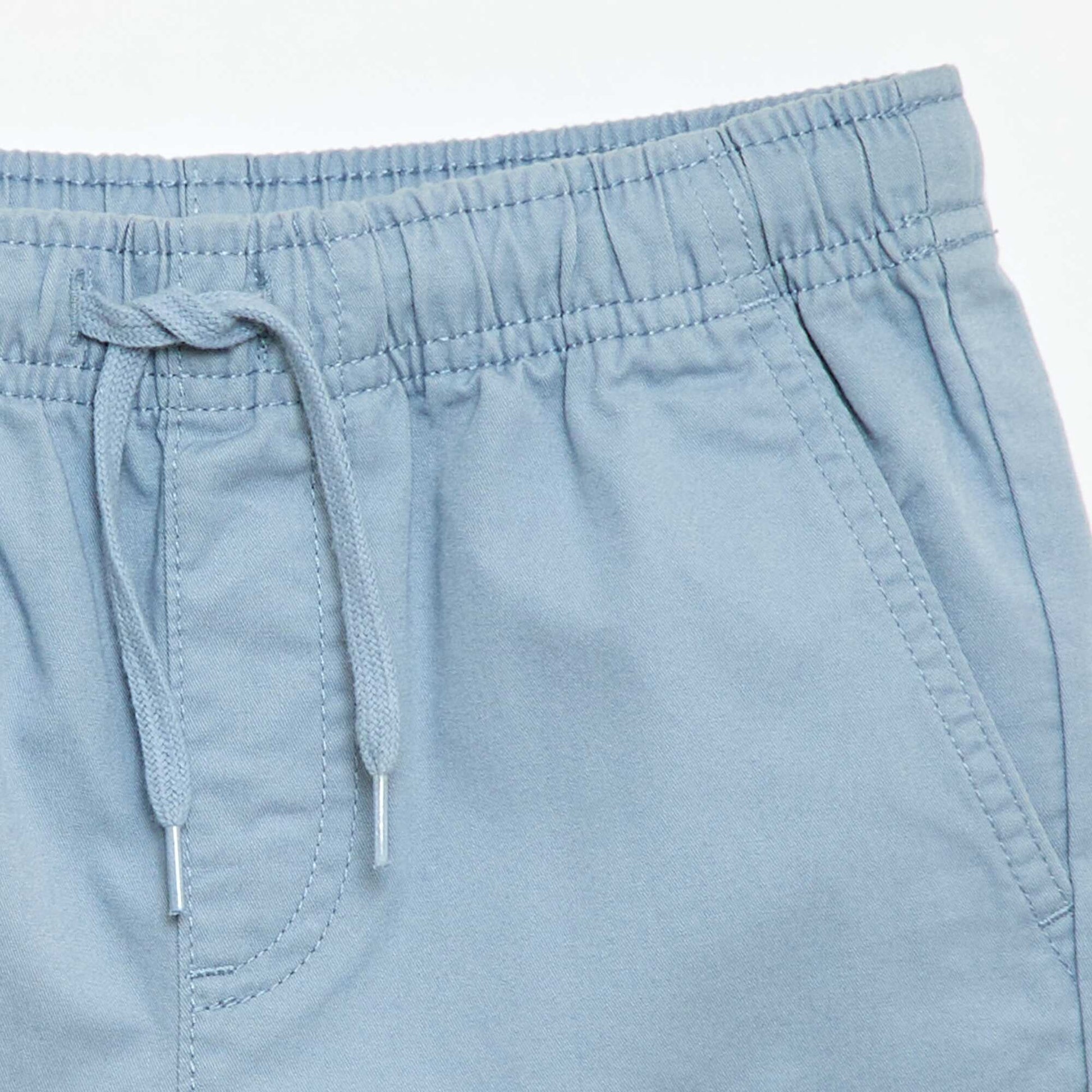 Bermuda chino uni avec liens de serrage BLEU