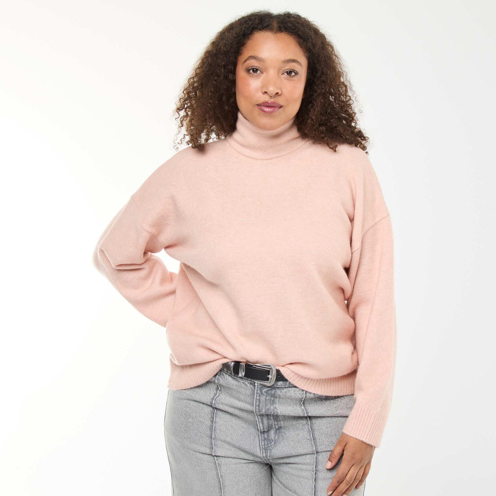 Pull montant avec fente bijou au dos ROSE