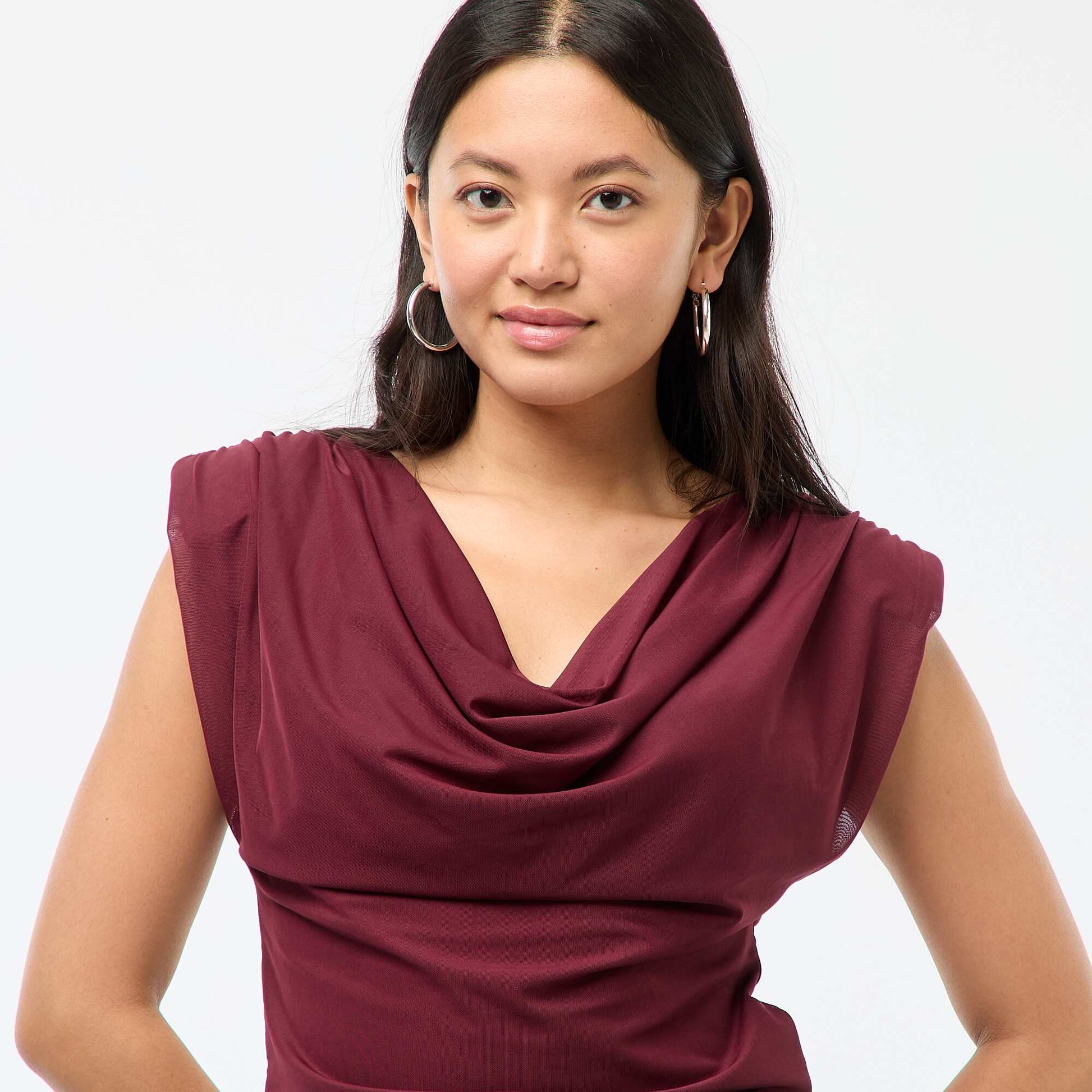 Haut à col bénitier sans manches drappé ROUGE