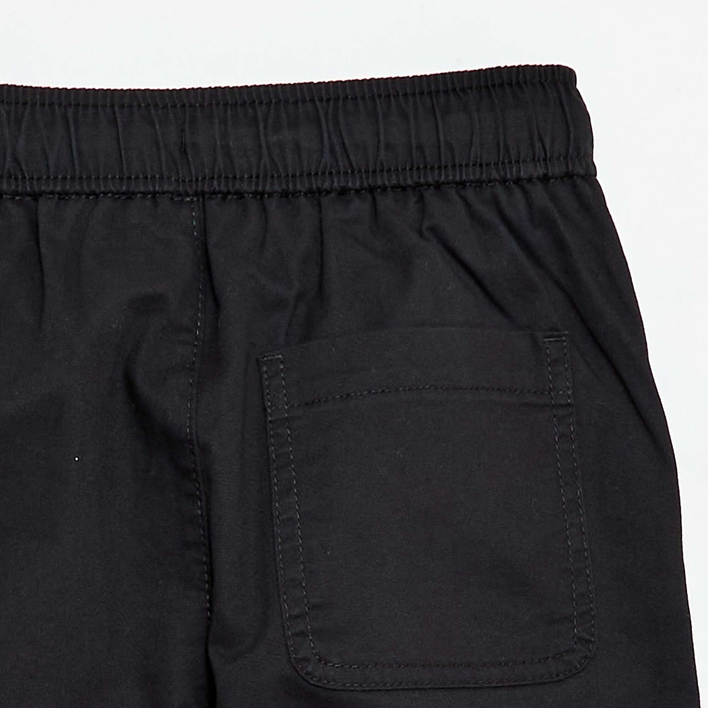 Jogpant uni avec ourlets NOIR