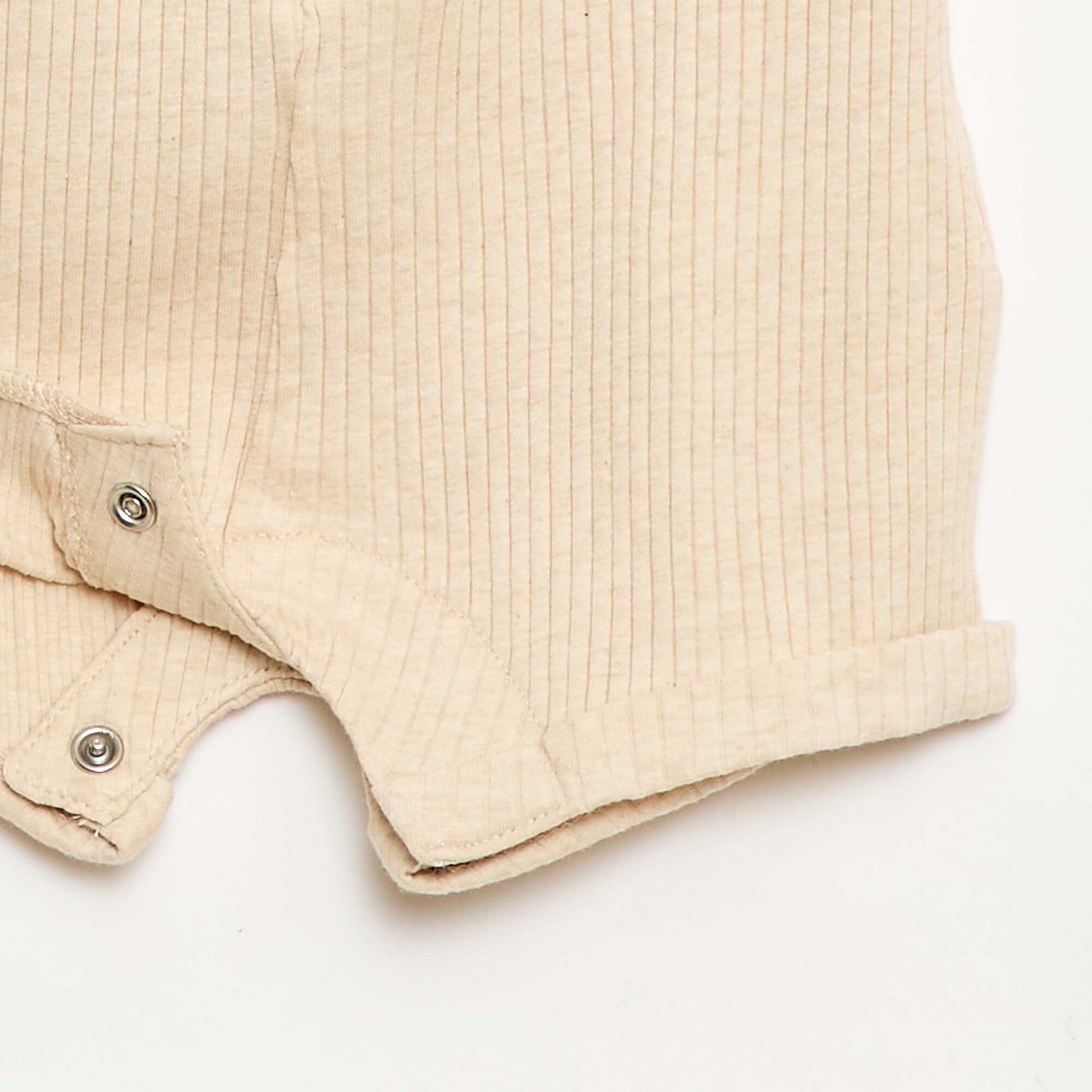 Barboteuse courte en maille côtelée BEIGE