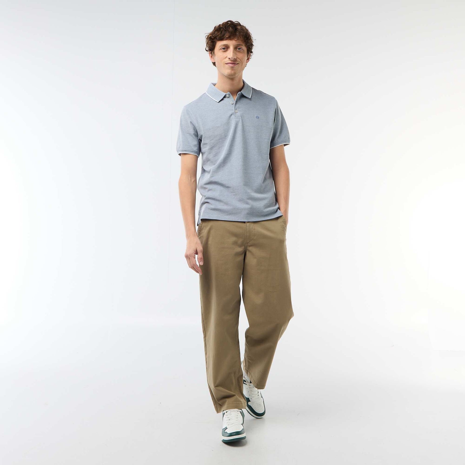 Polo avec broderie sur poitrine BLEU
