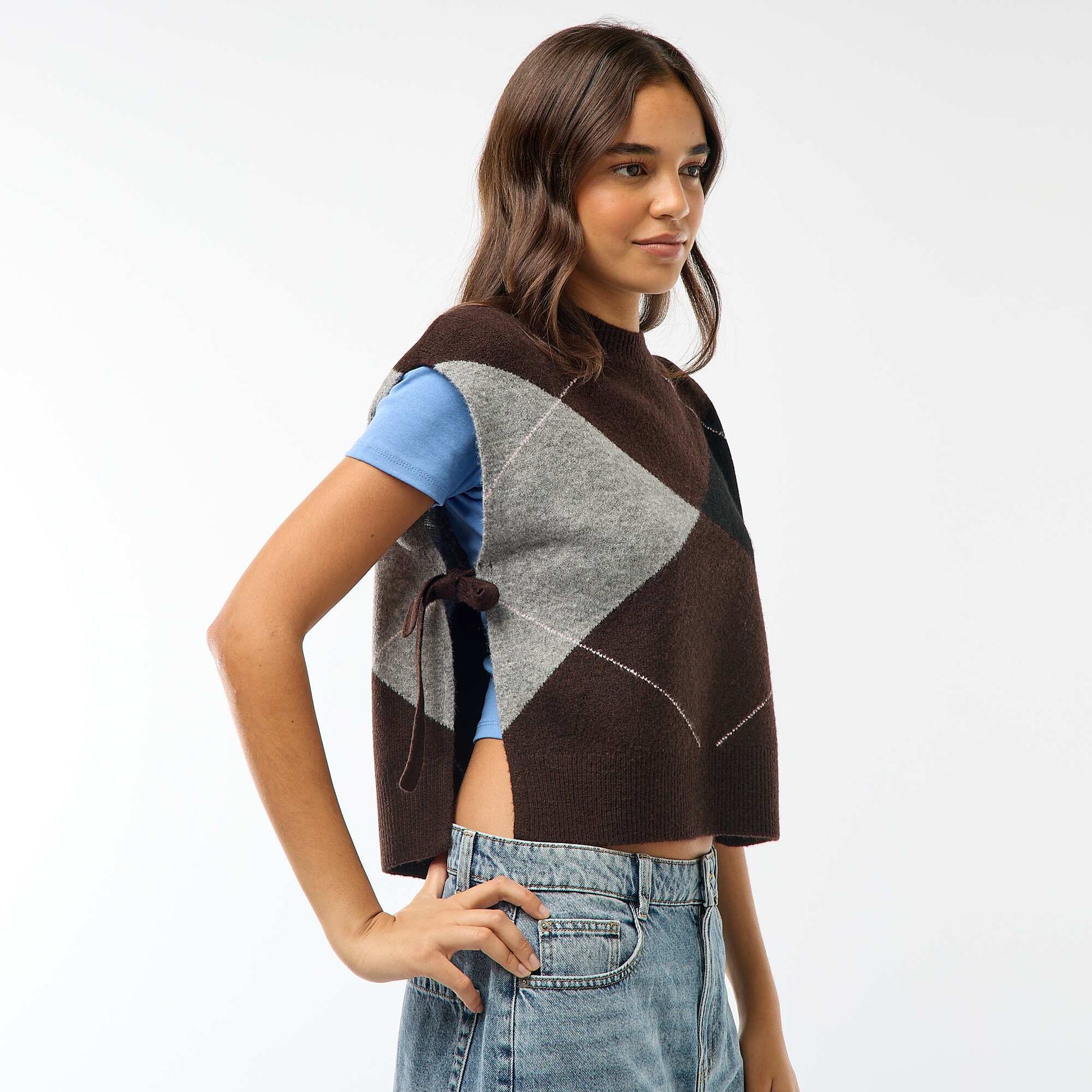Pull sans manches avec liens à nouer sur les côtés MARRON