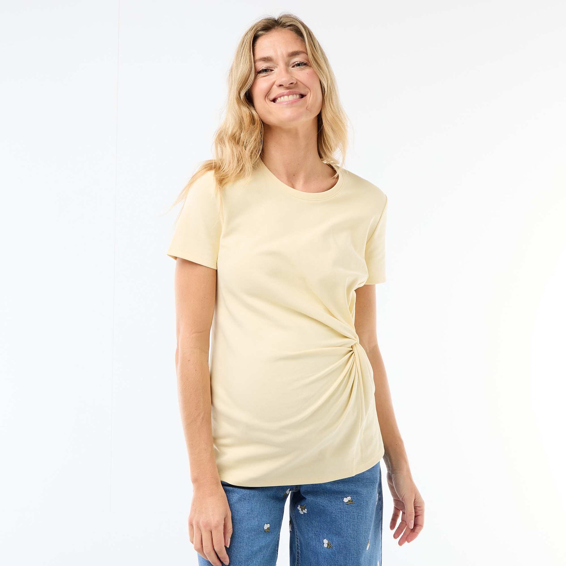 T-shirt de maternité avec col rond drapé JAUNE
