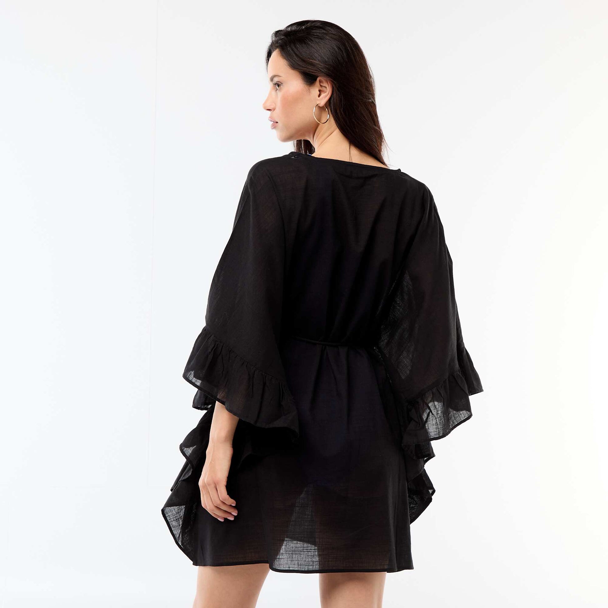 Robe de plage avec emmanchures volantées NOIR