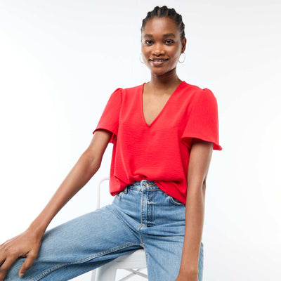 Blouse à manches courtes et col V ROUGE