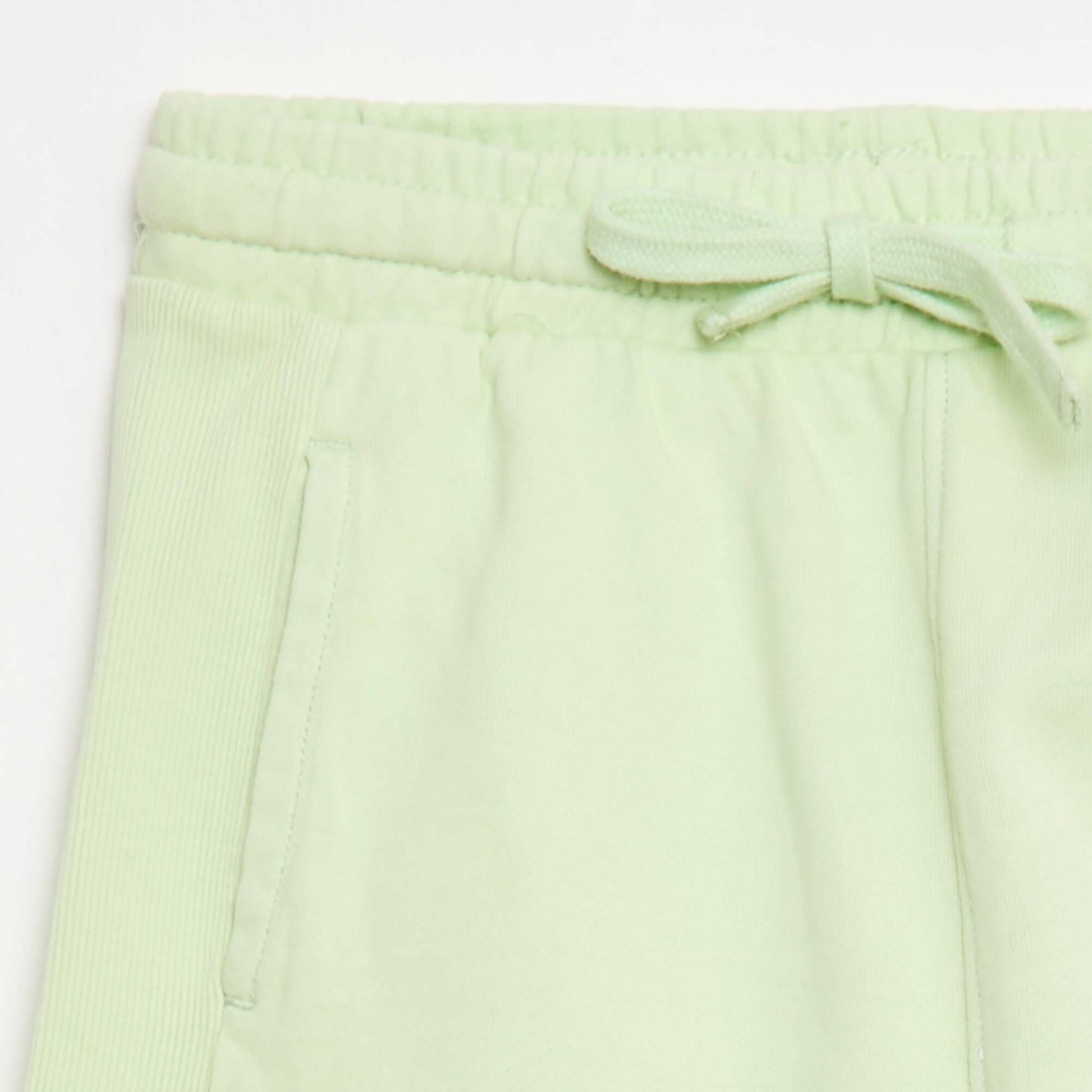 Short en molleton léger VERT