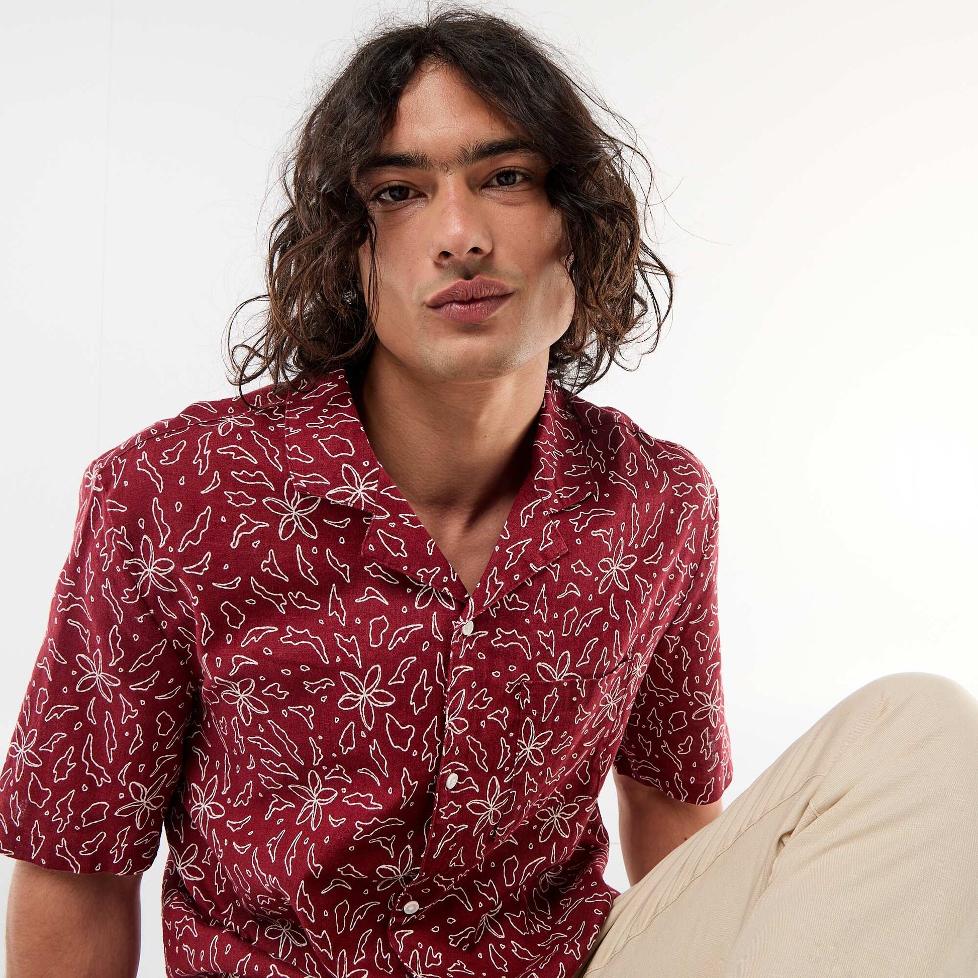 Chemise en lin mélangé à manches courtes ROUGE