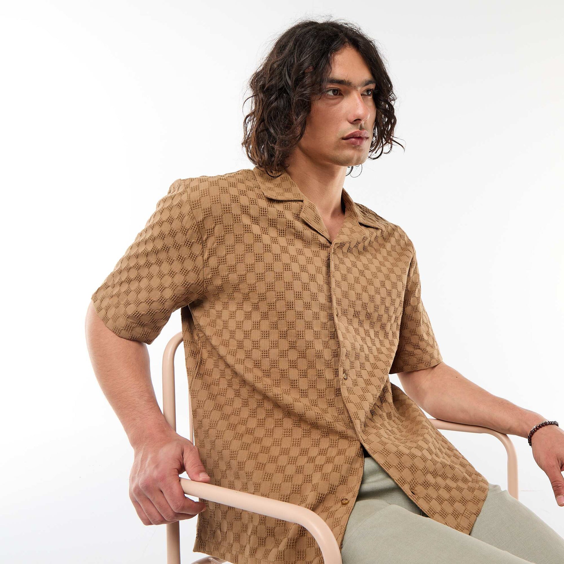 Chemise en maille fantaisie à manches courtes MARRON