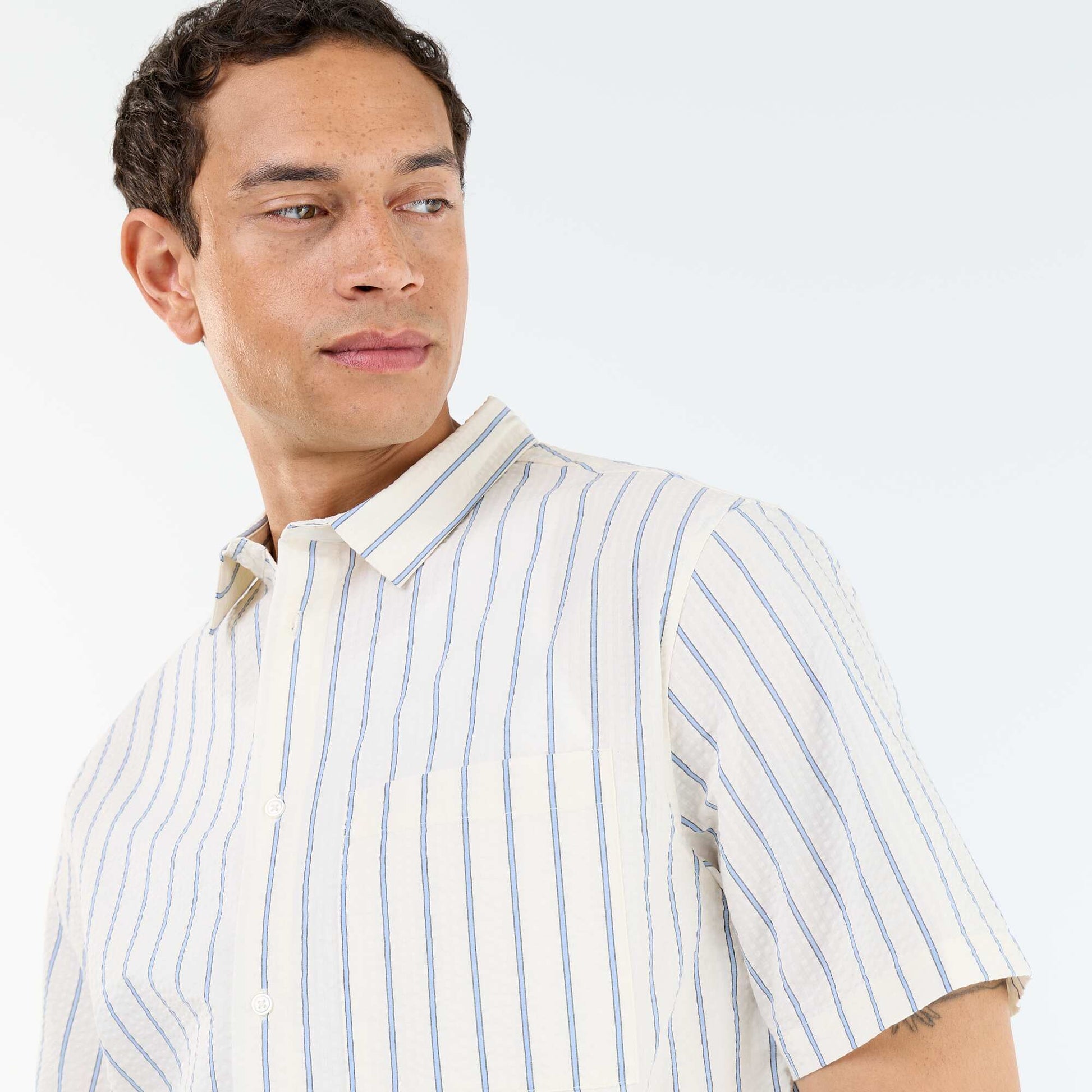 Chemise à manches courtes avec rayures BLANC