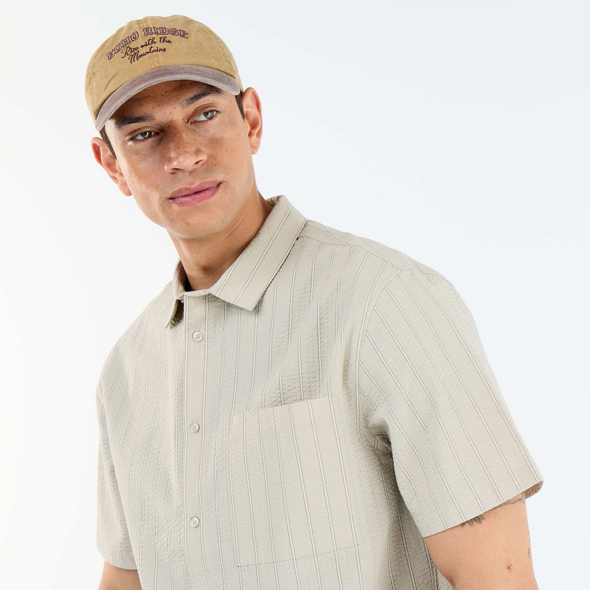 Chemise à manches courtes avec rayures VERT