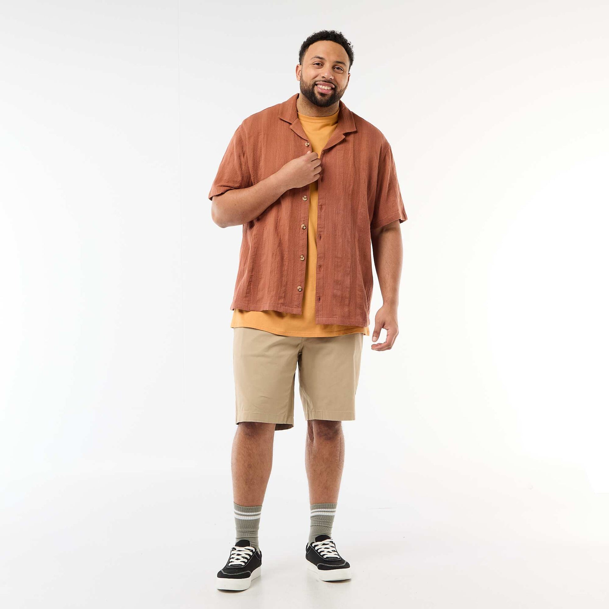 Chemise en maille fantaisie à manches courtes MARRON