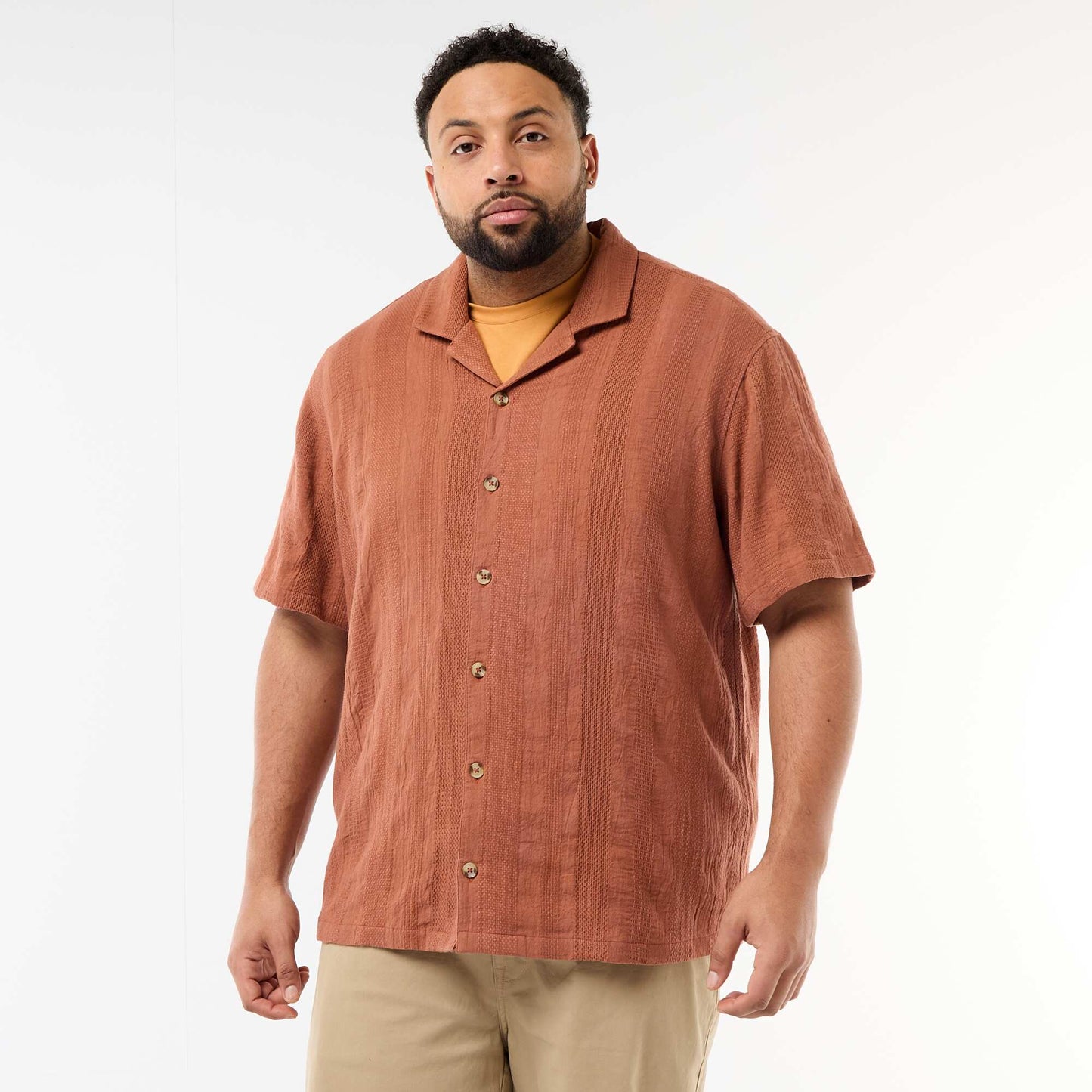 Chemise en maille fantaisie à manches courtes MARRON