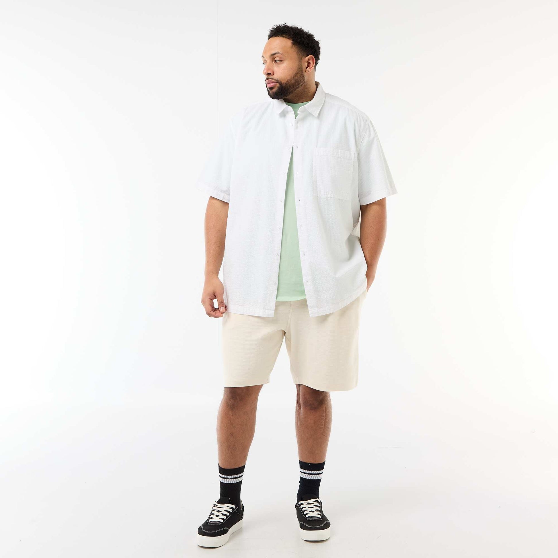 Chemise manches courtes en matière crépon BLANC