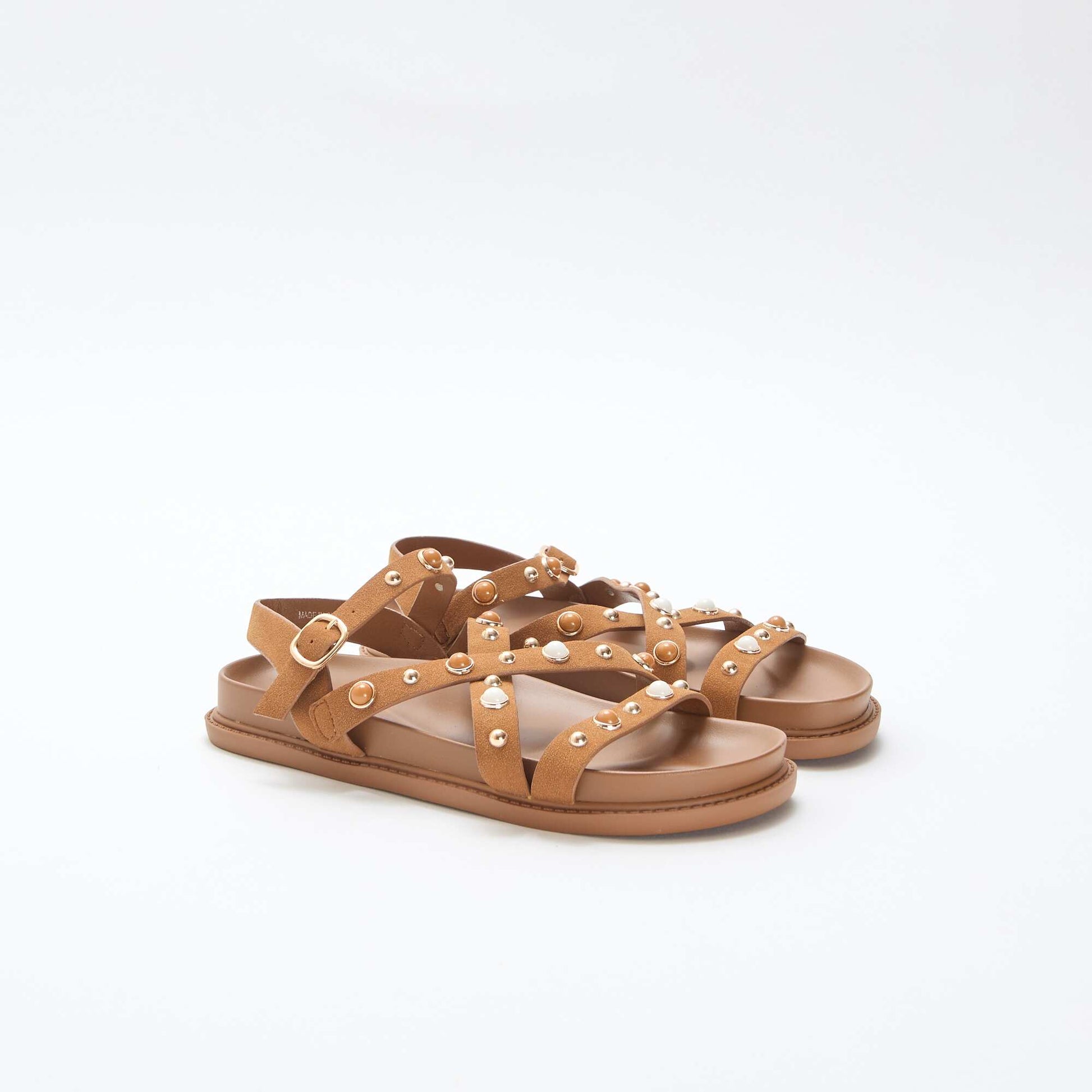 Paire de sandales à plateforme avec brides clous MARRON
