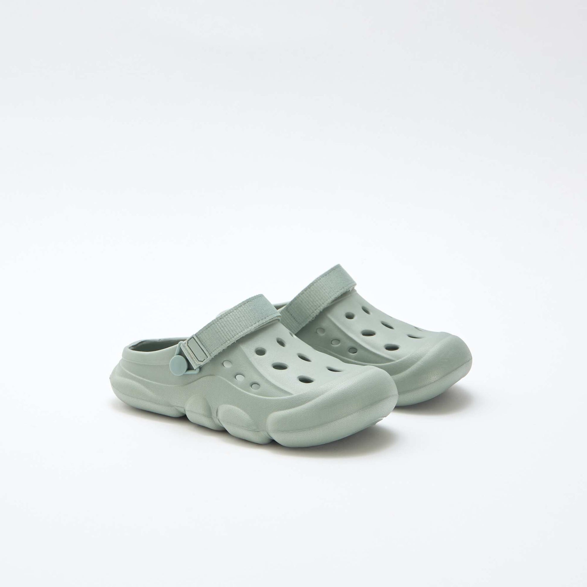 Paire de mules de plage fermées VERT