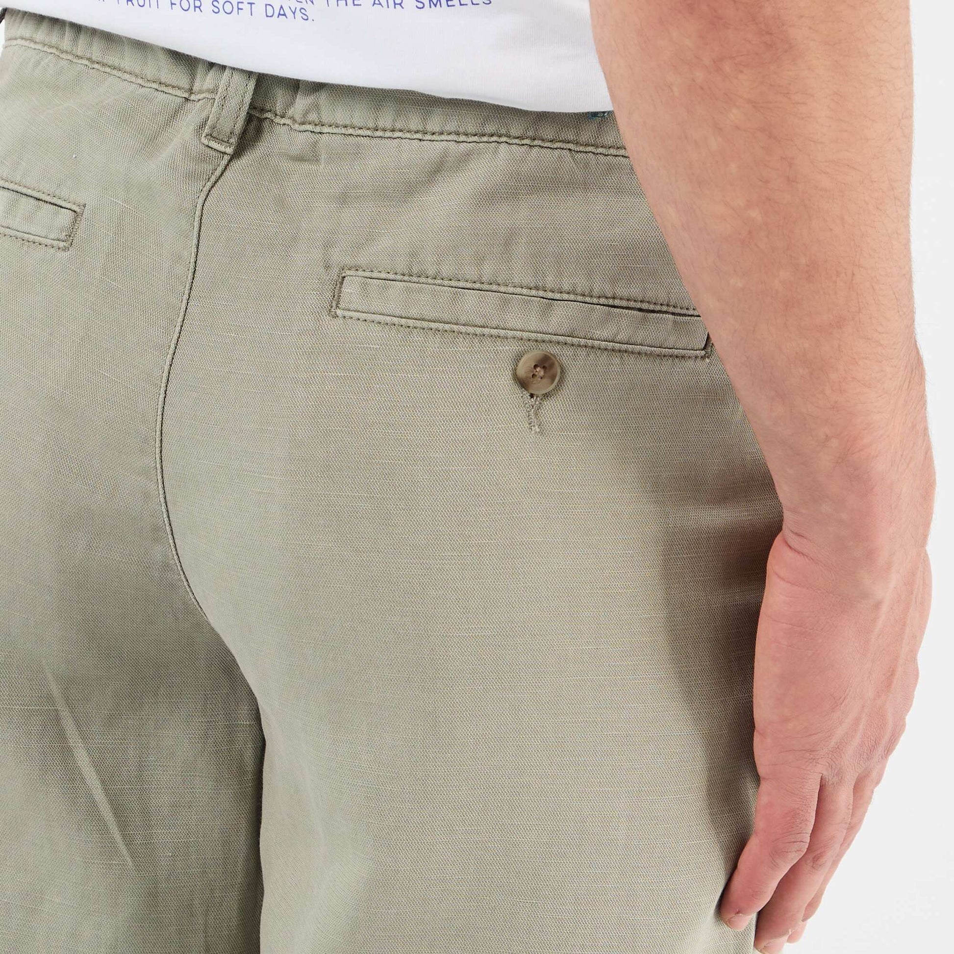 Pantalon uni en matière légère et douce VERT