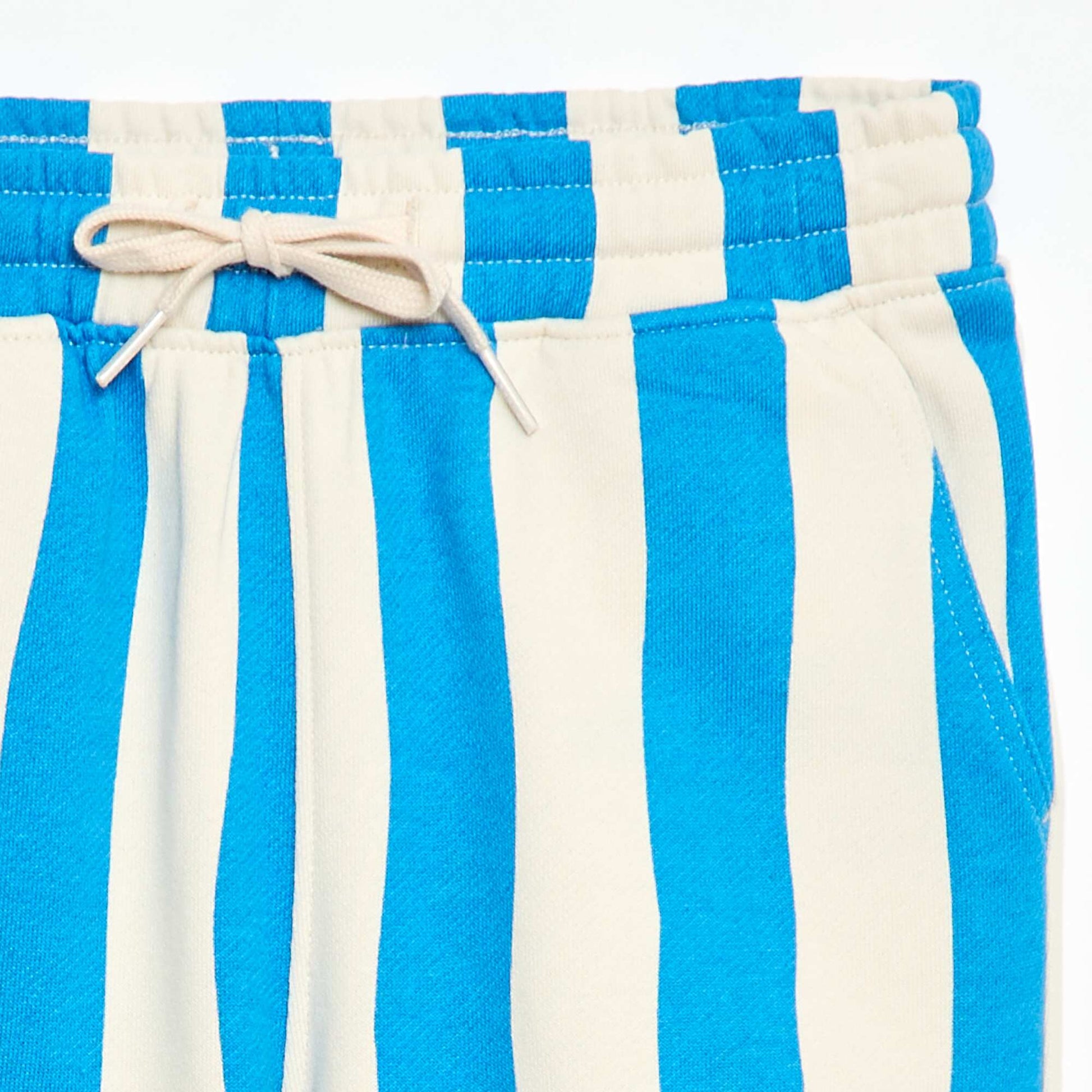 Bermuda en molleton à motif avec 2 poches BLEU